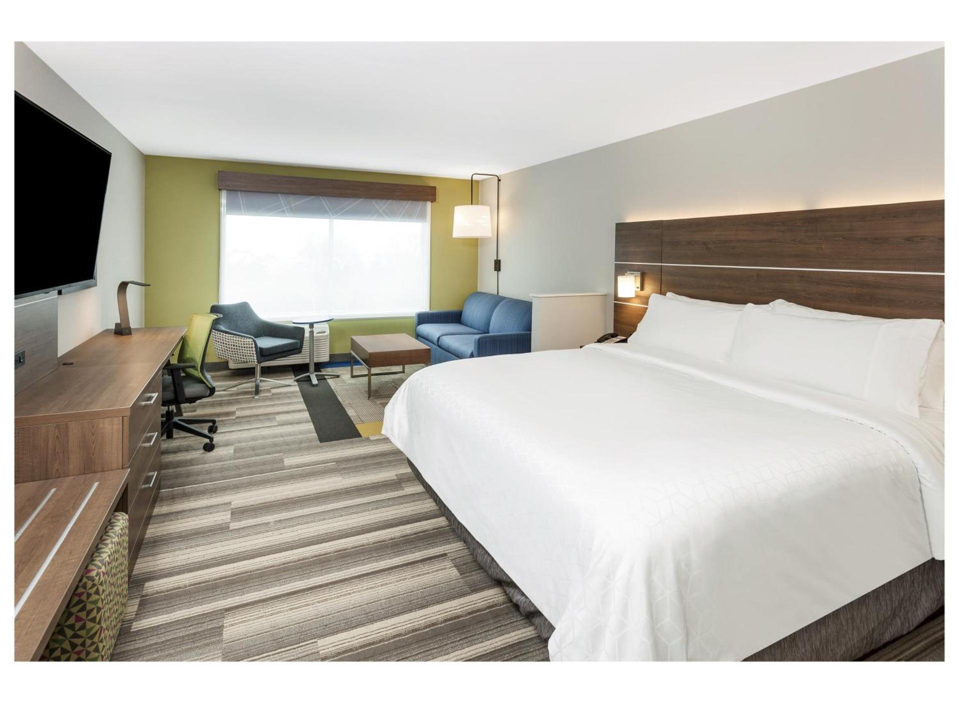 Holiday Inn Express & Suites - Hudson I-94 by IHG photo 8
