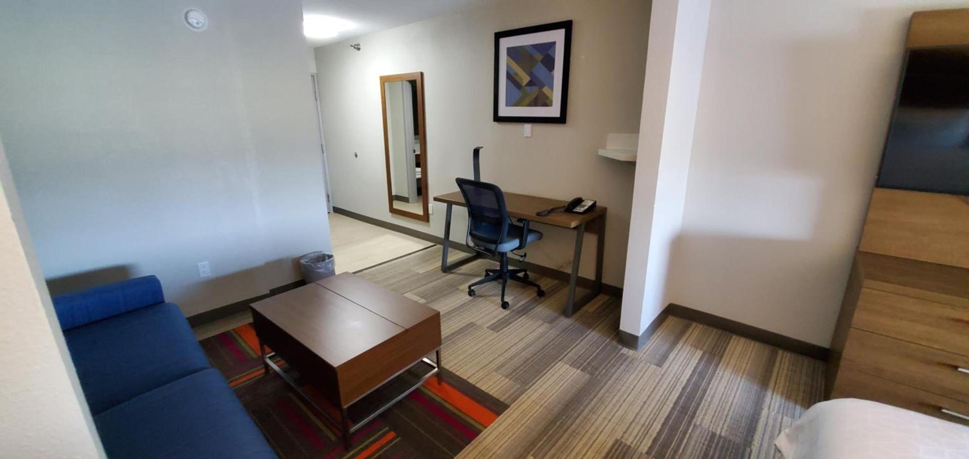 Holiday Inn Express Hotel & Suites Kinston by IHG photo 36