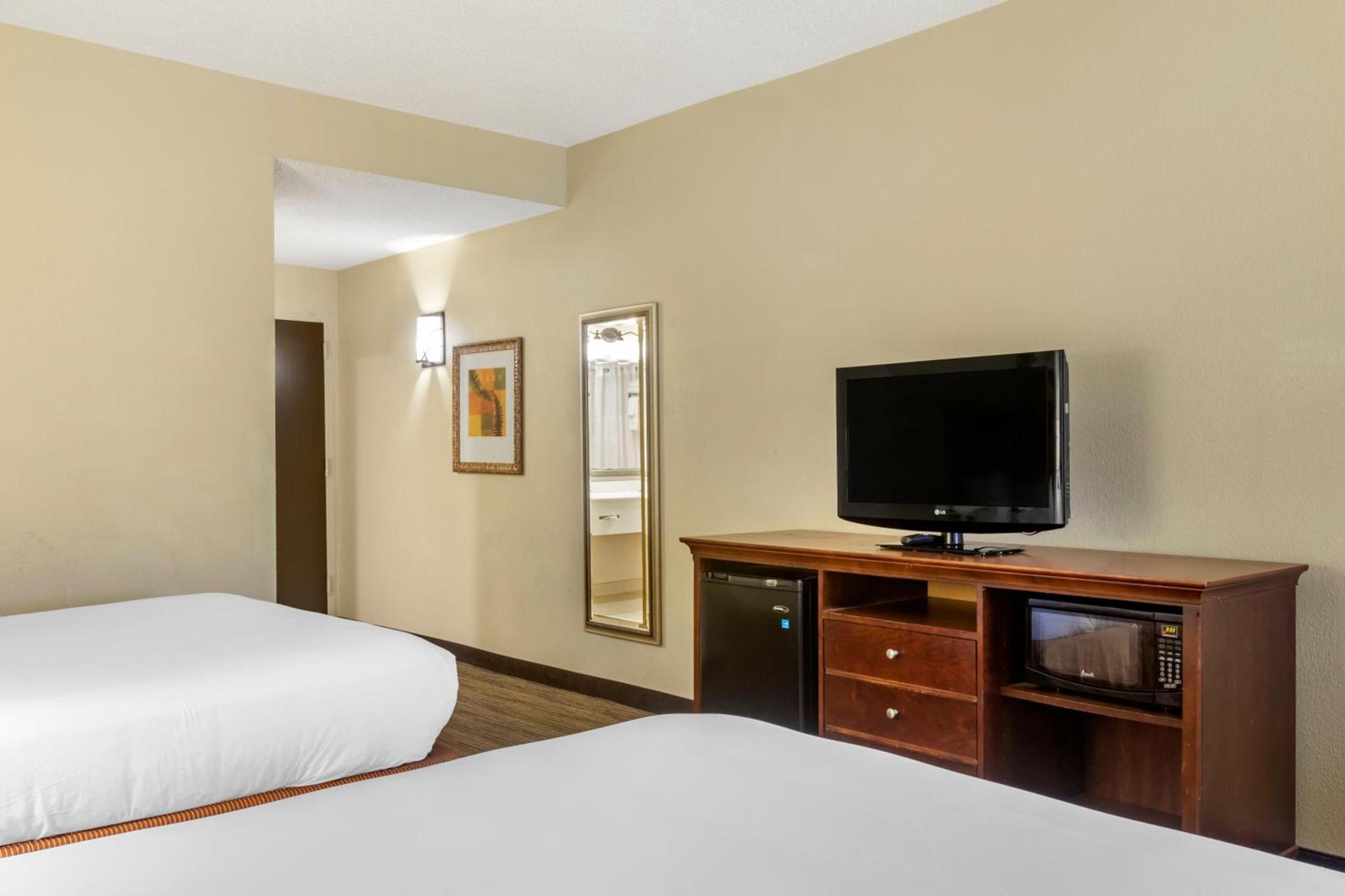 Country Inn & Suites by Radisson, Atlanta Downtown photo 28