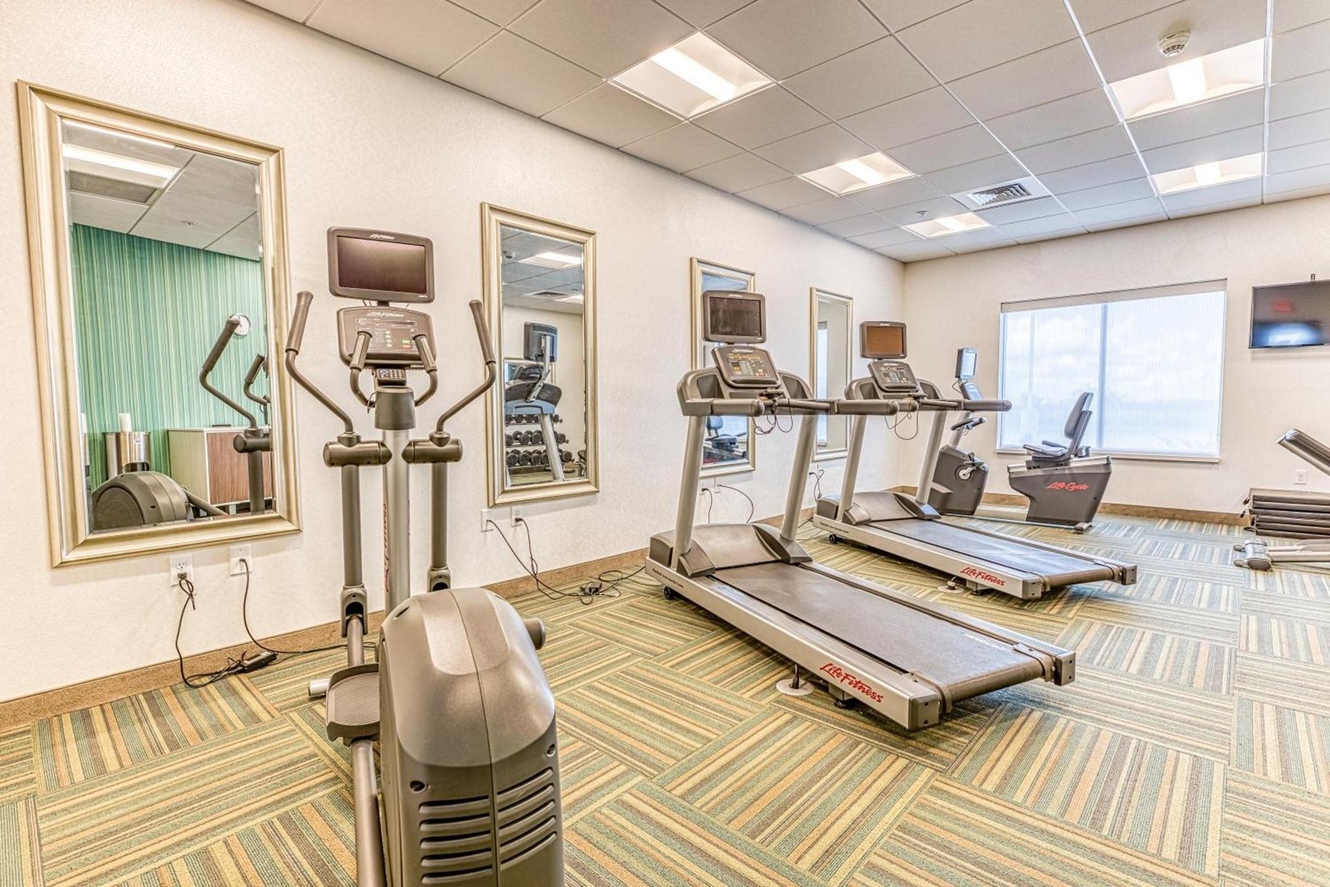 Holiday Inn Express & Suites - Rantoul by IHG photo 15