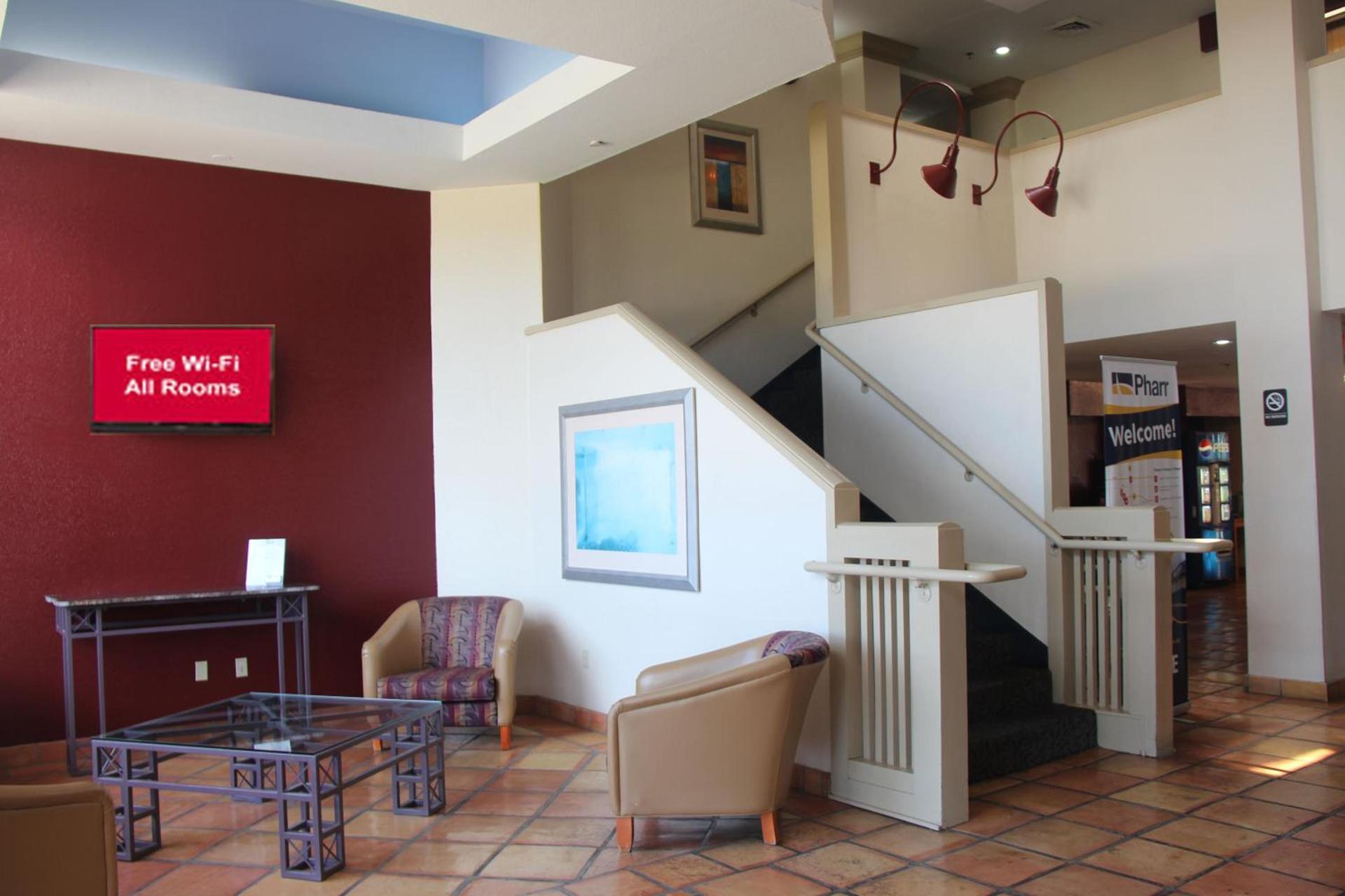 Red Roof Inn Pharr - McAllen photo 6