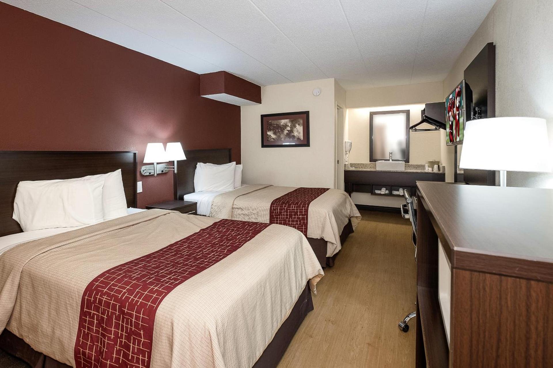 Red Roof Inn Toledo - Maumee photo 13