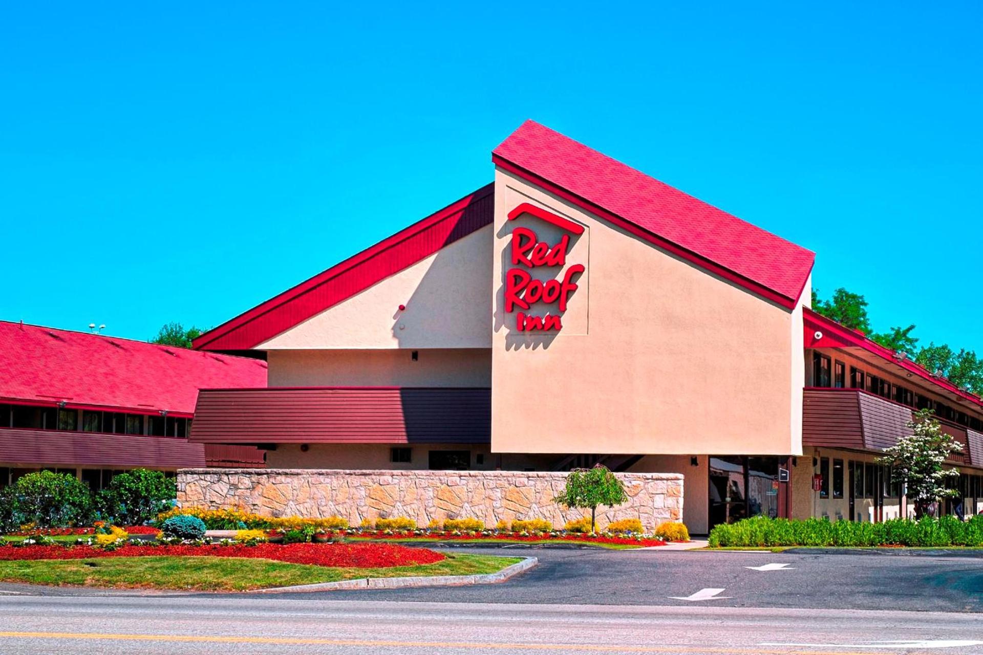 Red Roof Inn Edison photo 2