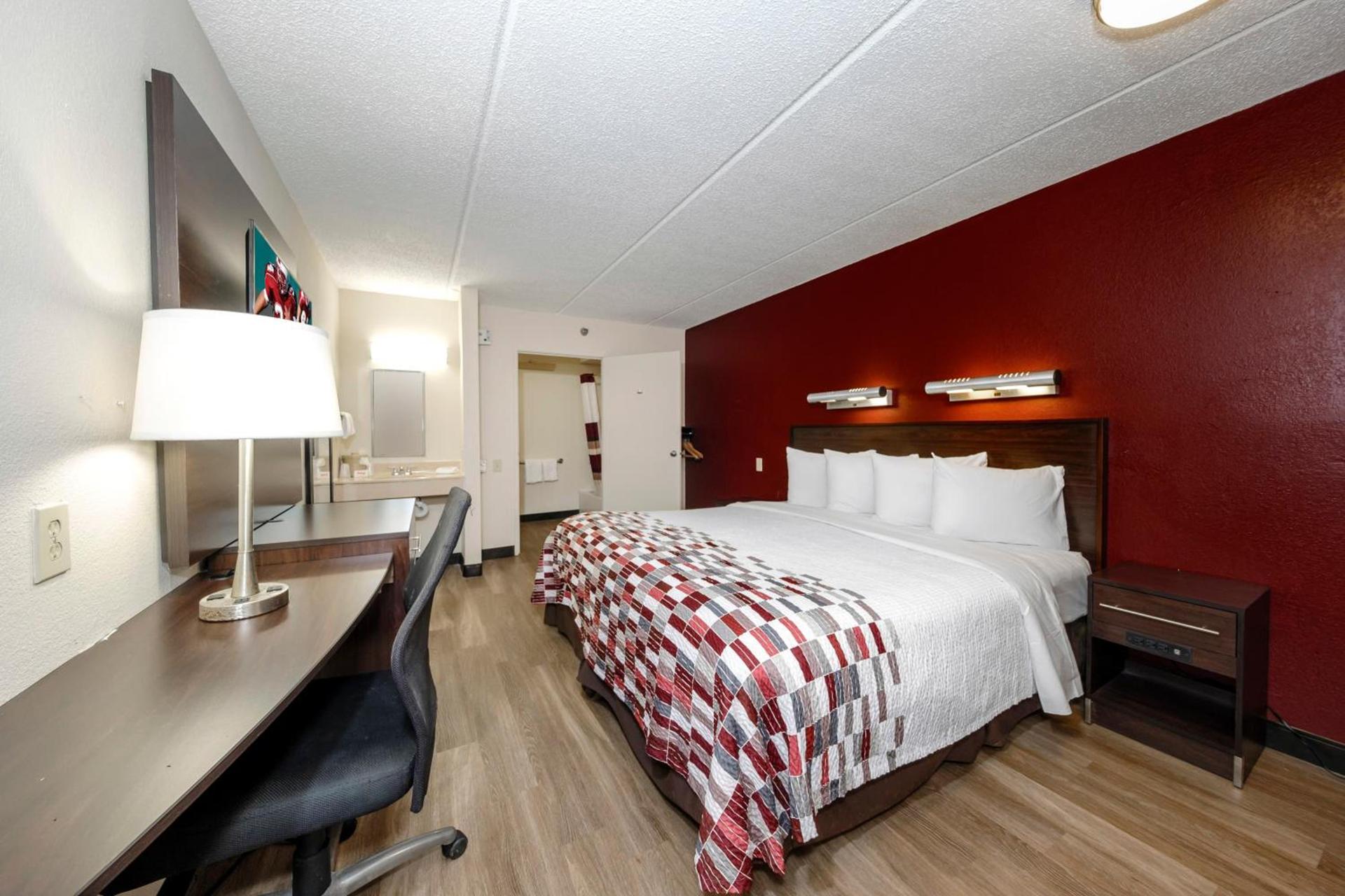 Red Roof Inn Tampa - Brandon photo 21