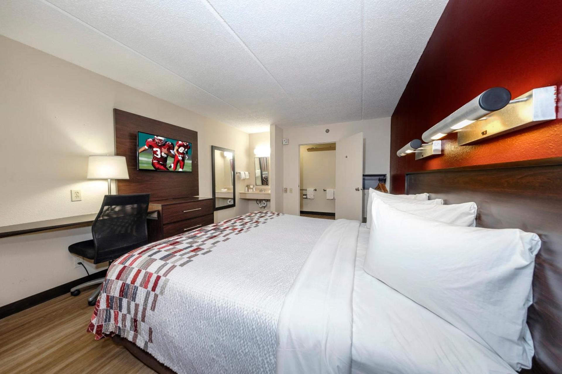 Red Roof Inn Tampa - Brandon photo 22