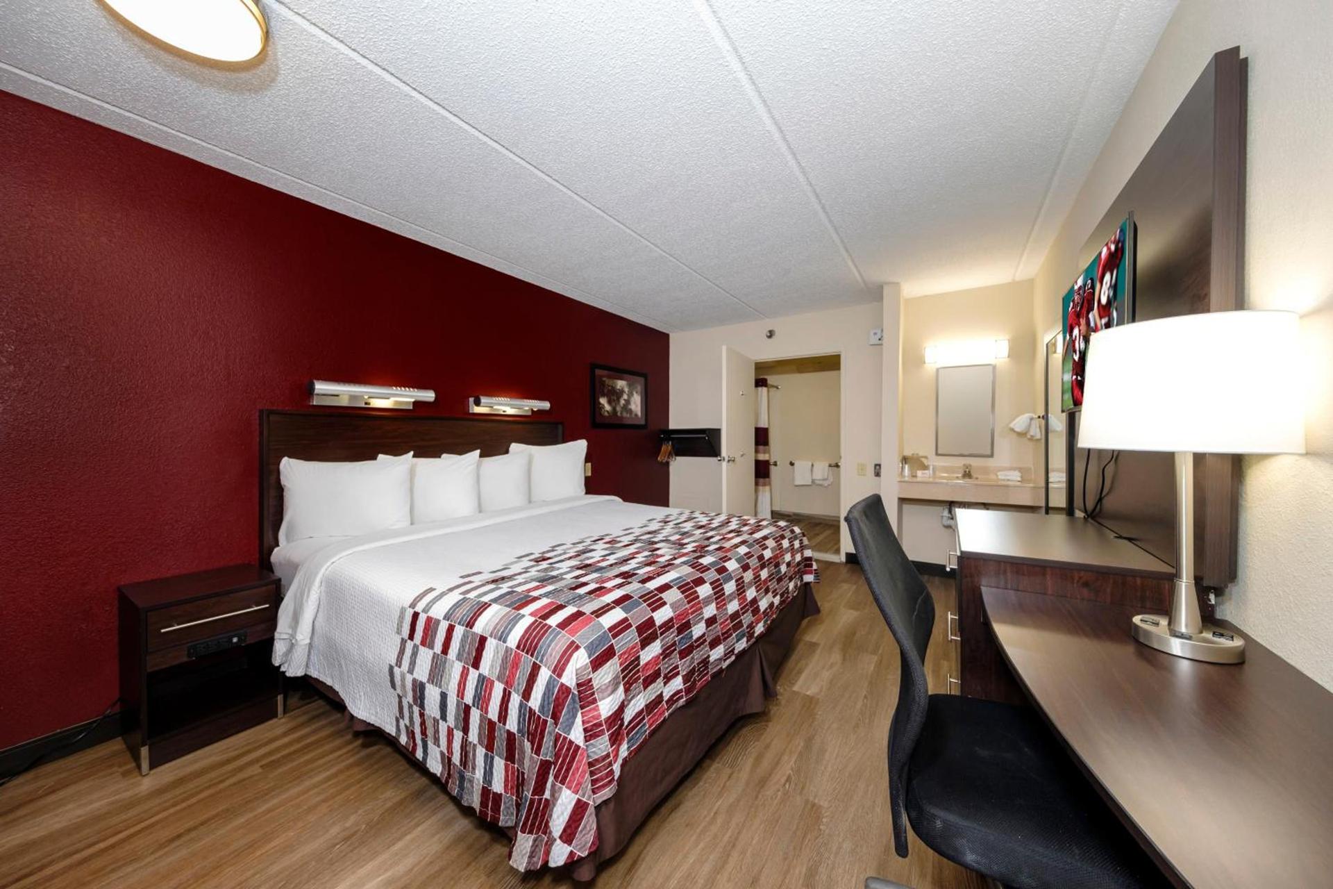 Red Roof Inn Tampa - Brandon photo 24