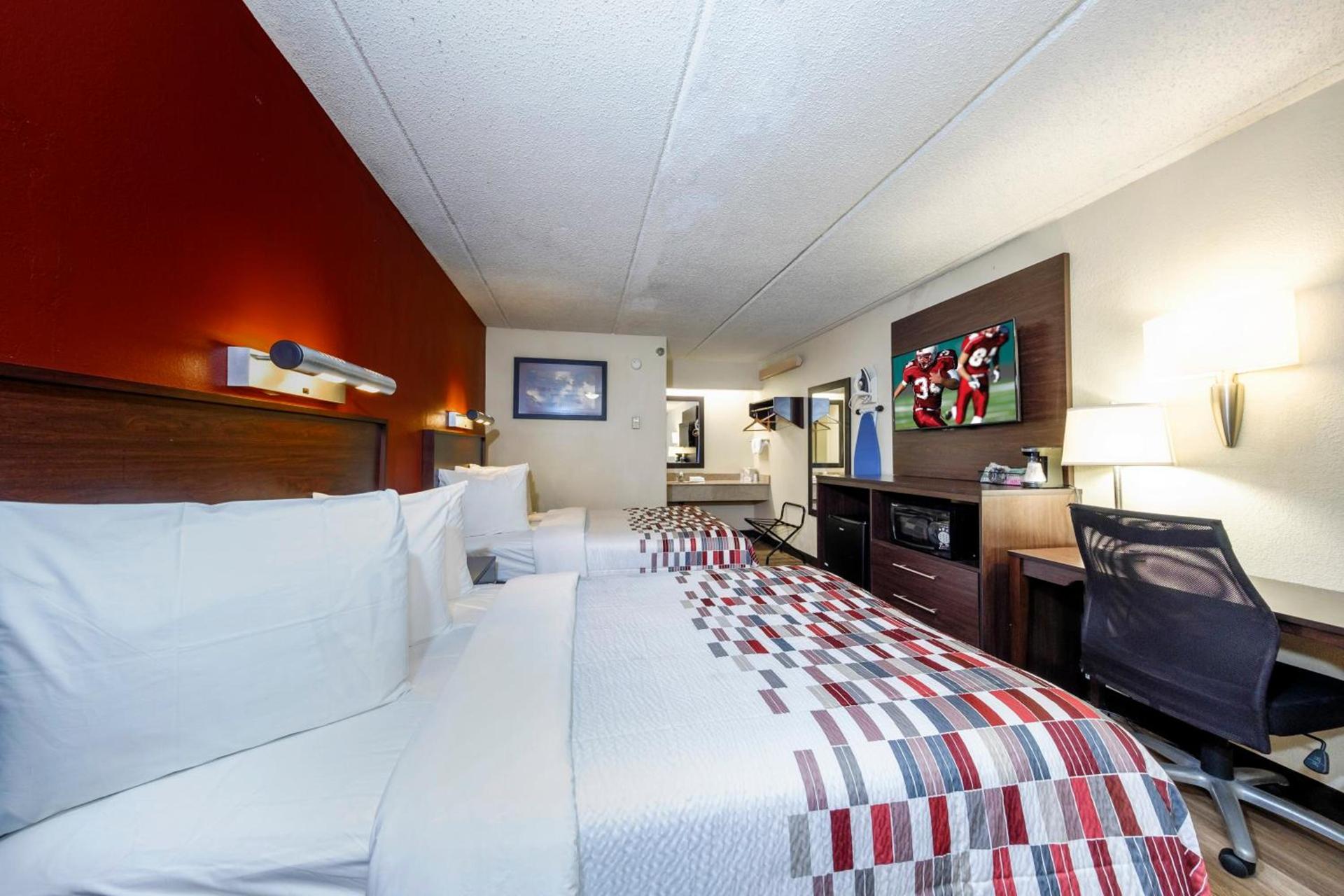 Red Roof Inn Tampa - Brandon photo 13