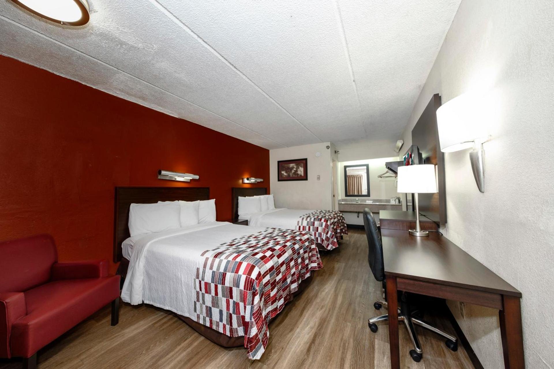 Red Roof Inn Tampa - Brandon photo 15