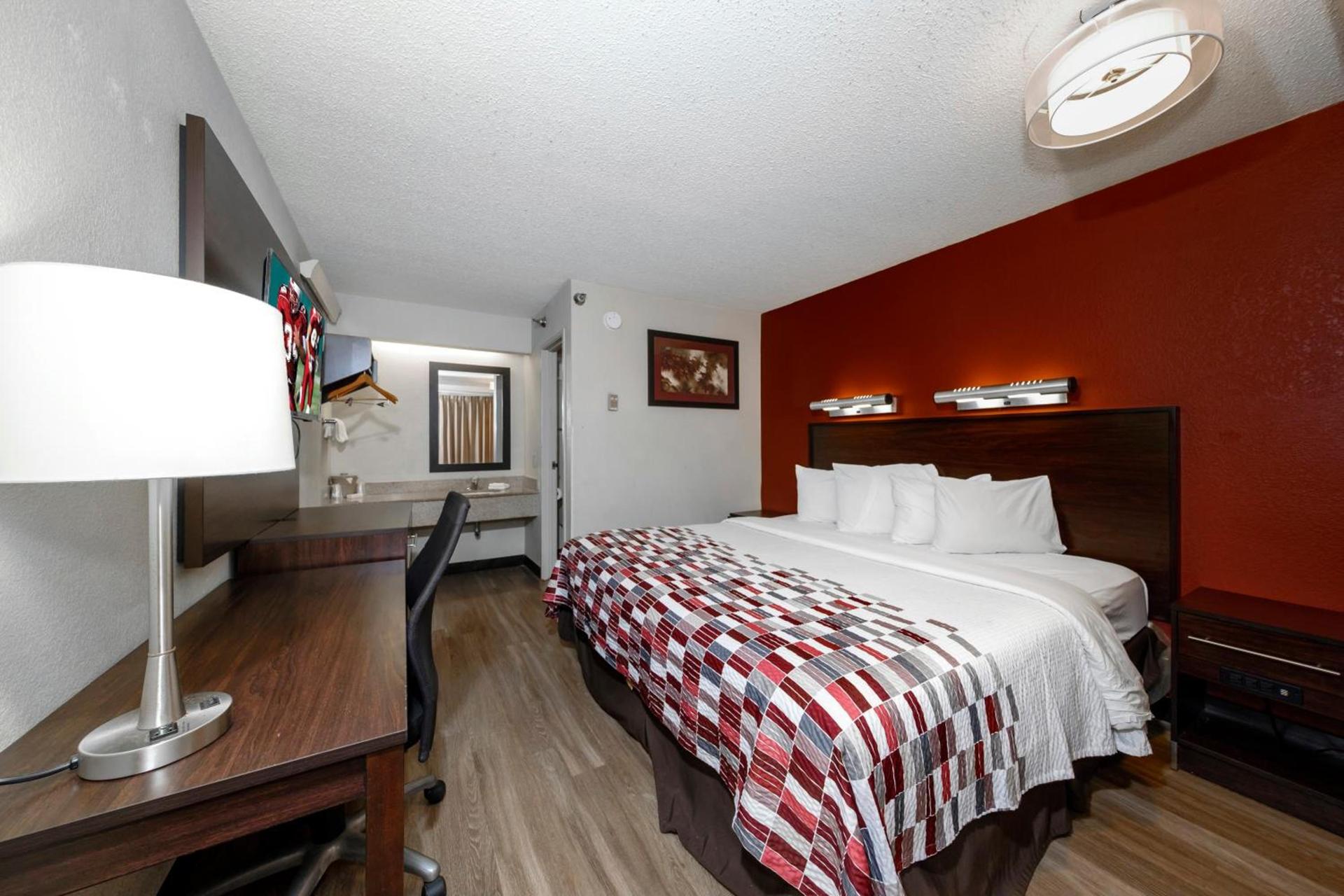 Red Roof Inn Tampa - Brandon photo 18