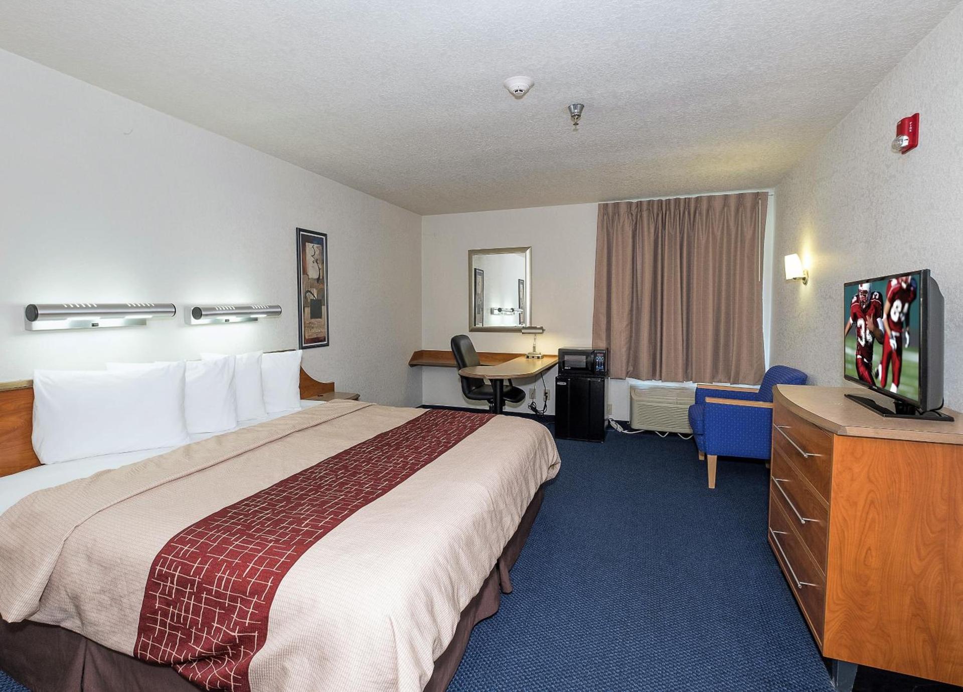 Red Roof Inn Jackson, OH photo 16
