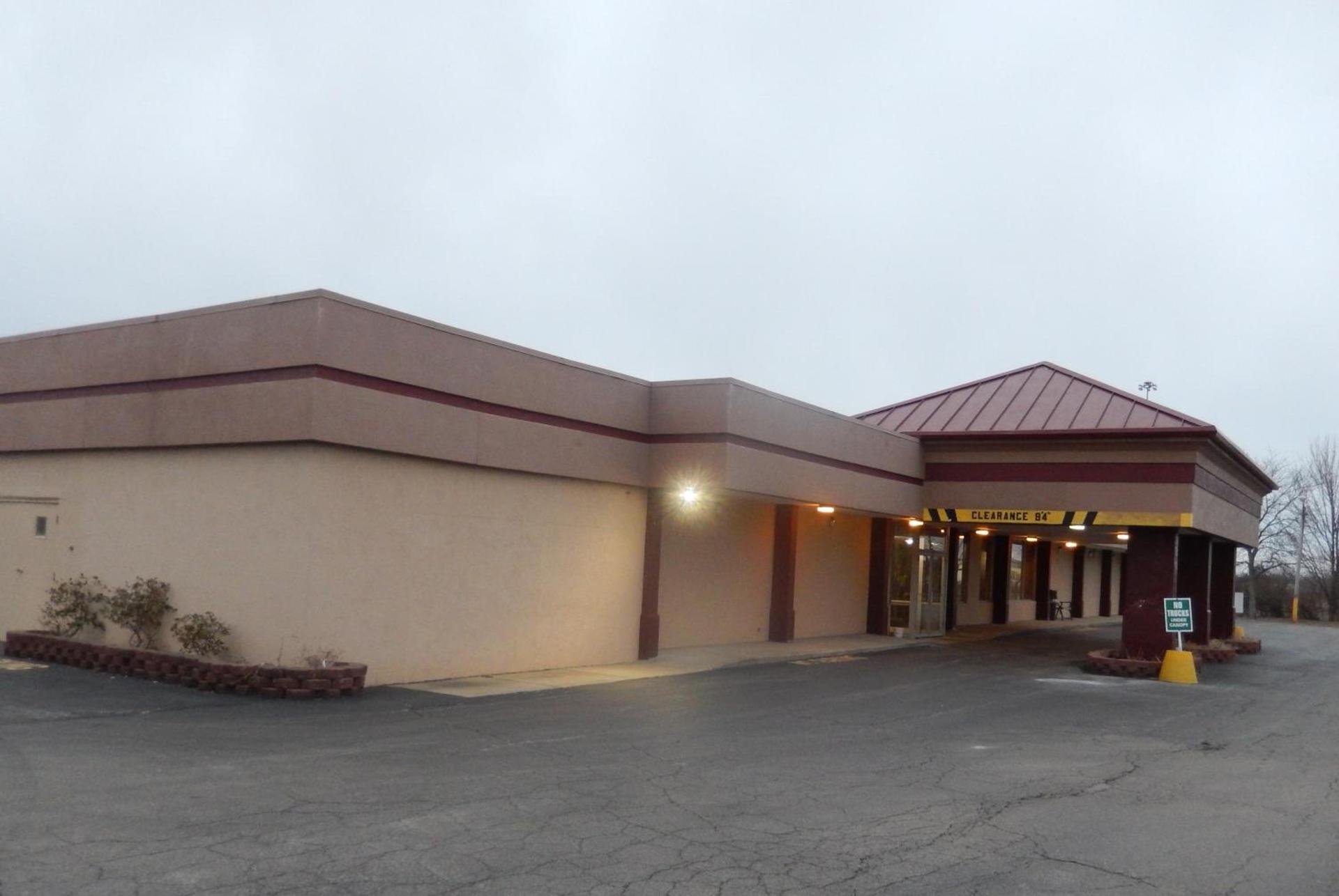 Red Roof Inn Ashtabula - Austinburg photo 1