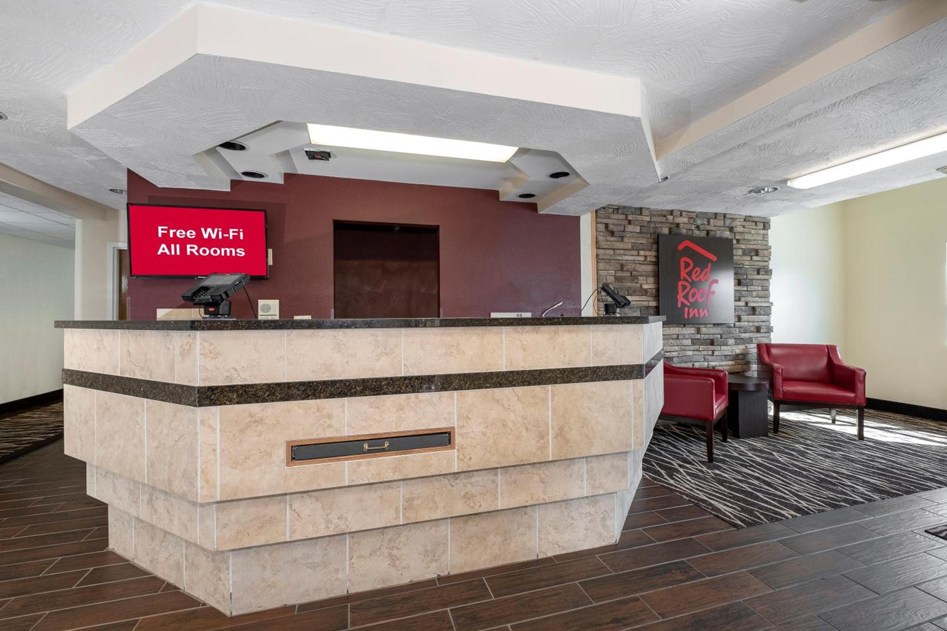 Red Roof Inn Springfield, MO photo 29