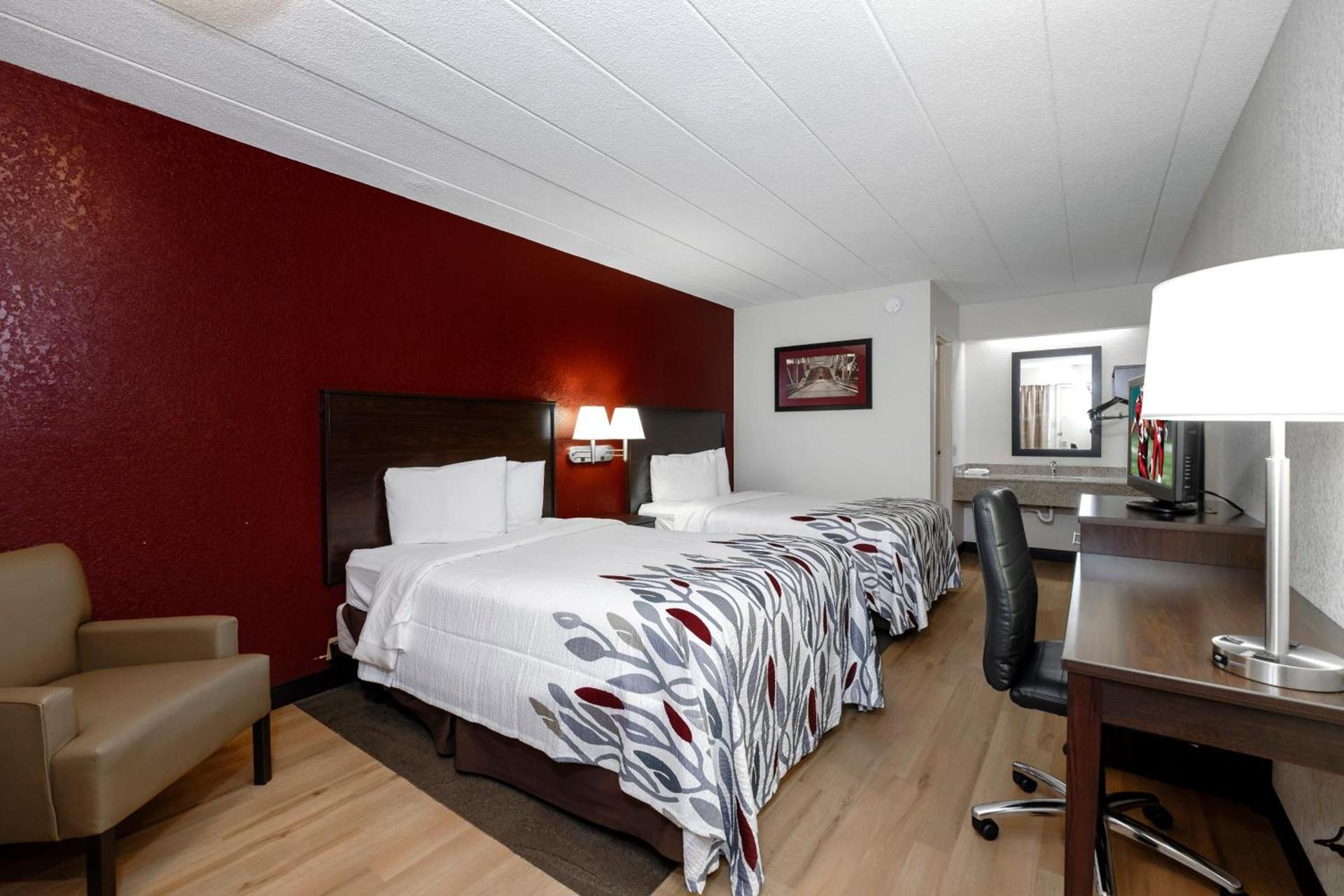 Red Roof Inn Danville, PA photo 21