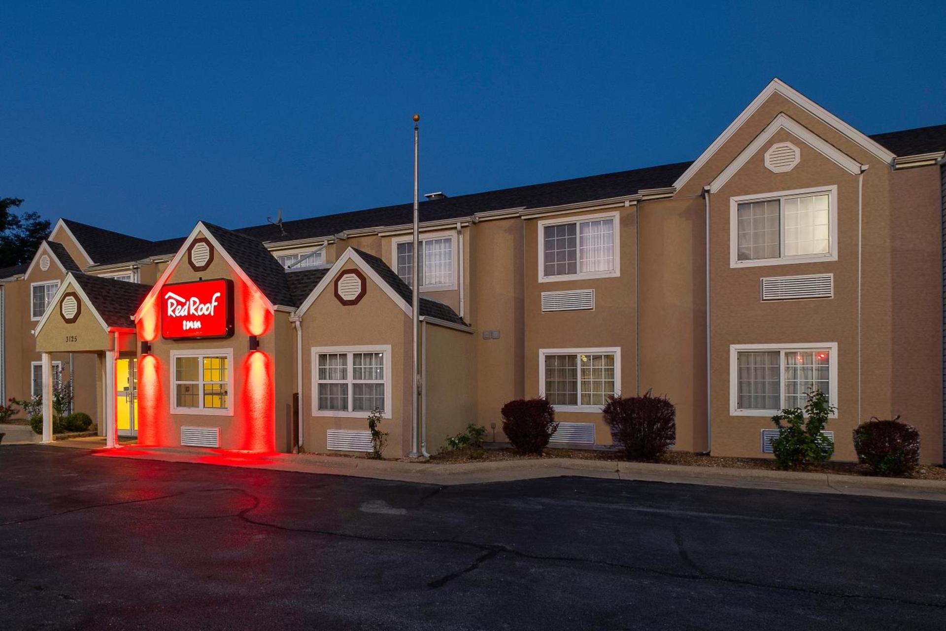 Red Roof Inn Springfield, MO photo 25