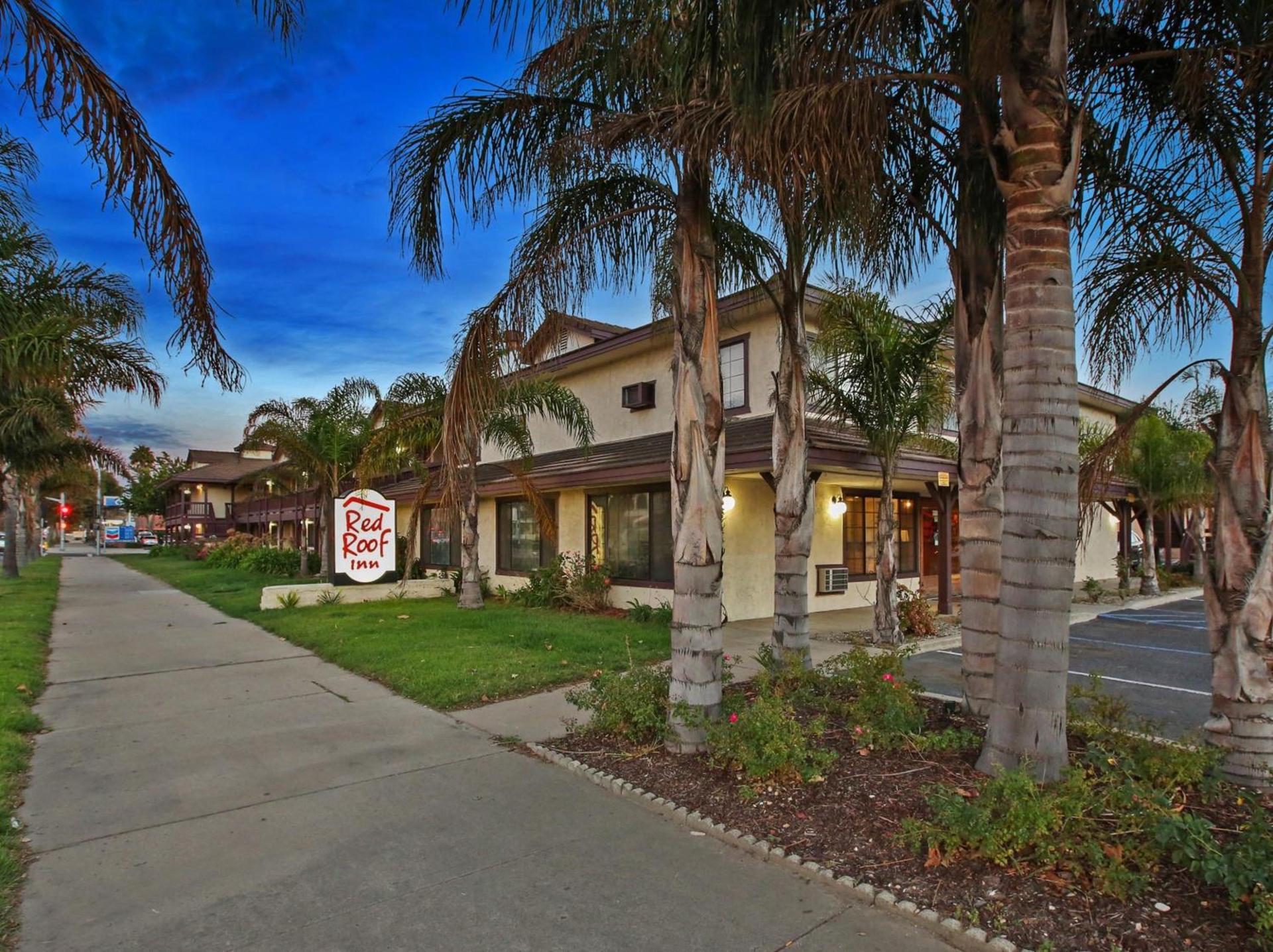 Red Roof Inn Lompoc photo 8