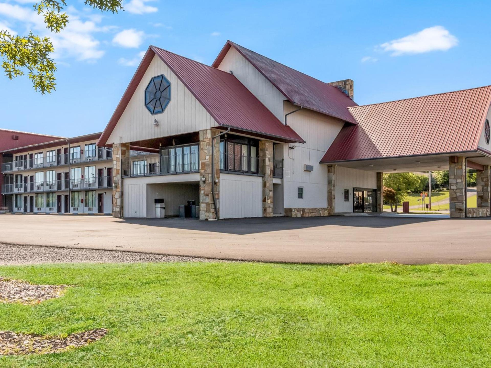 Red Roof Inn Dandridge photo 3