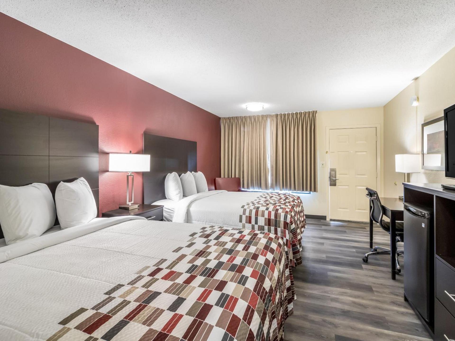 Red Roof Inn Dandridge photo 22