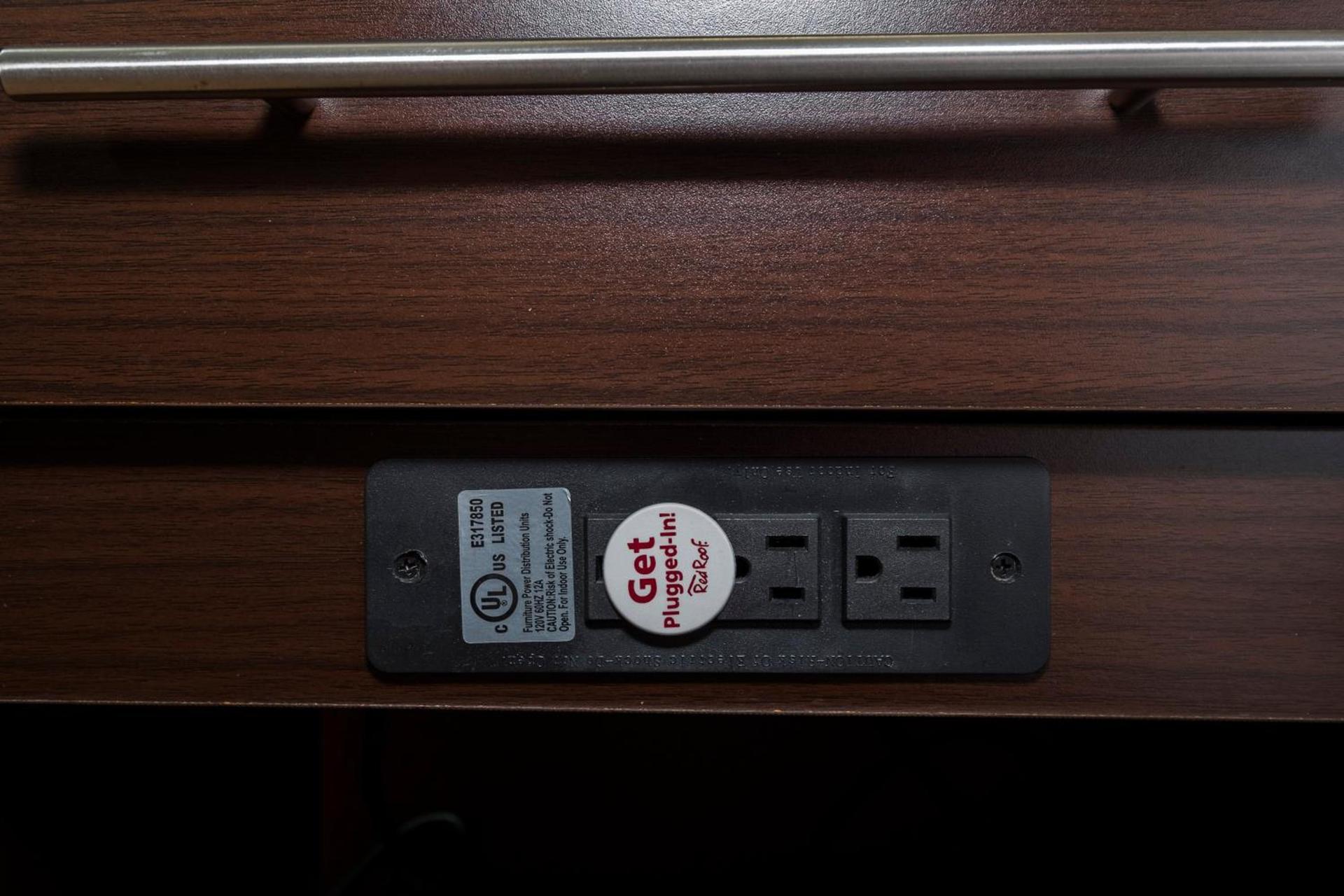 Red Roof Inn PLUS+ Poughkeepsie photo 24