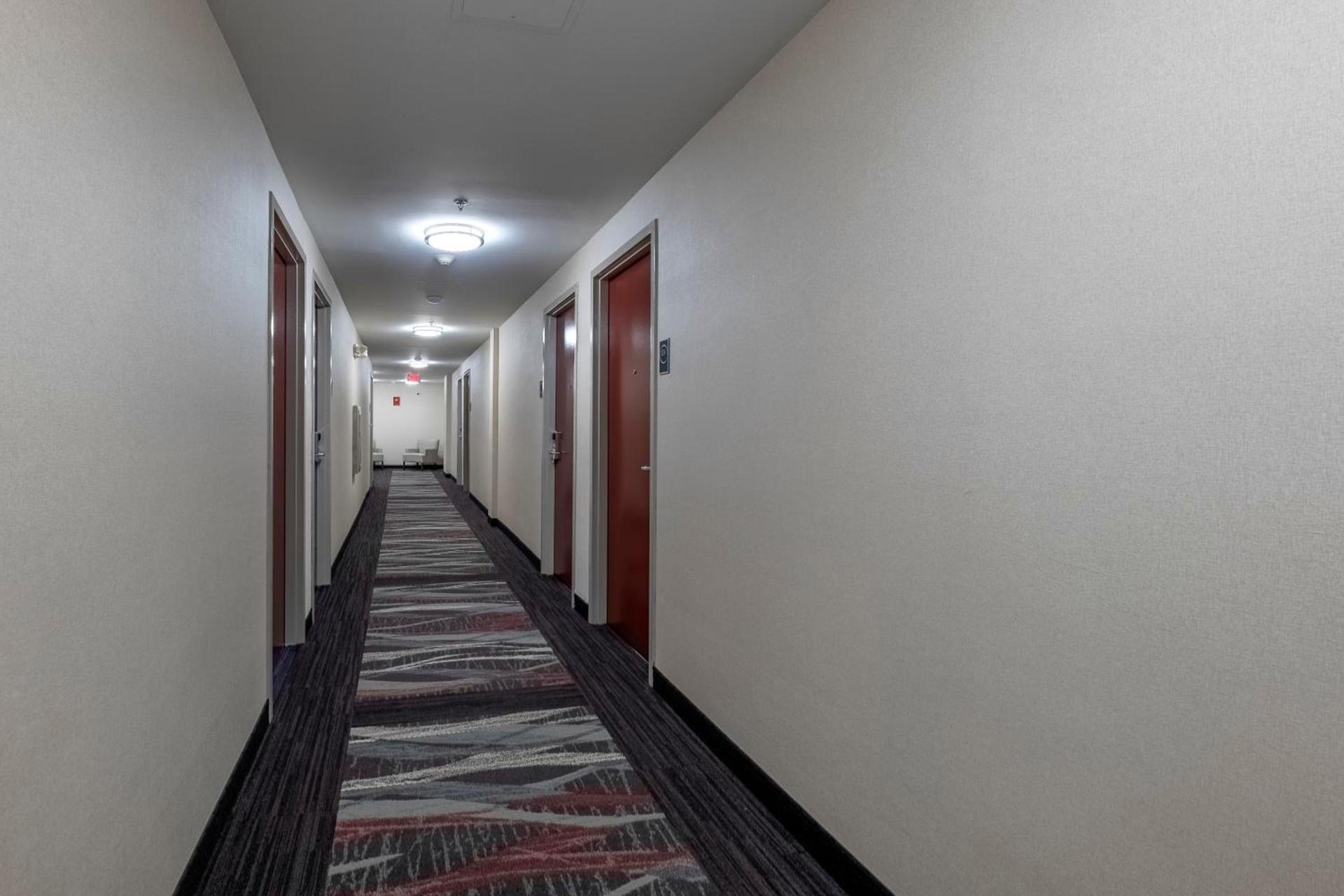 Red Roof Inn PLUS Boston - Mansfield - Foxboro photo 12
