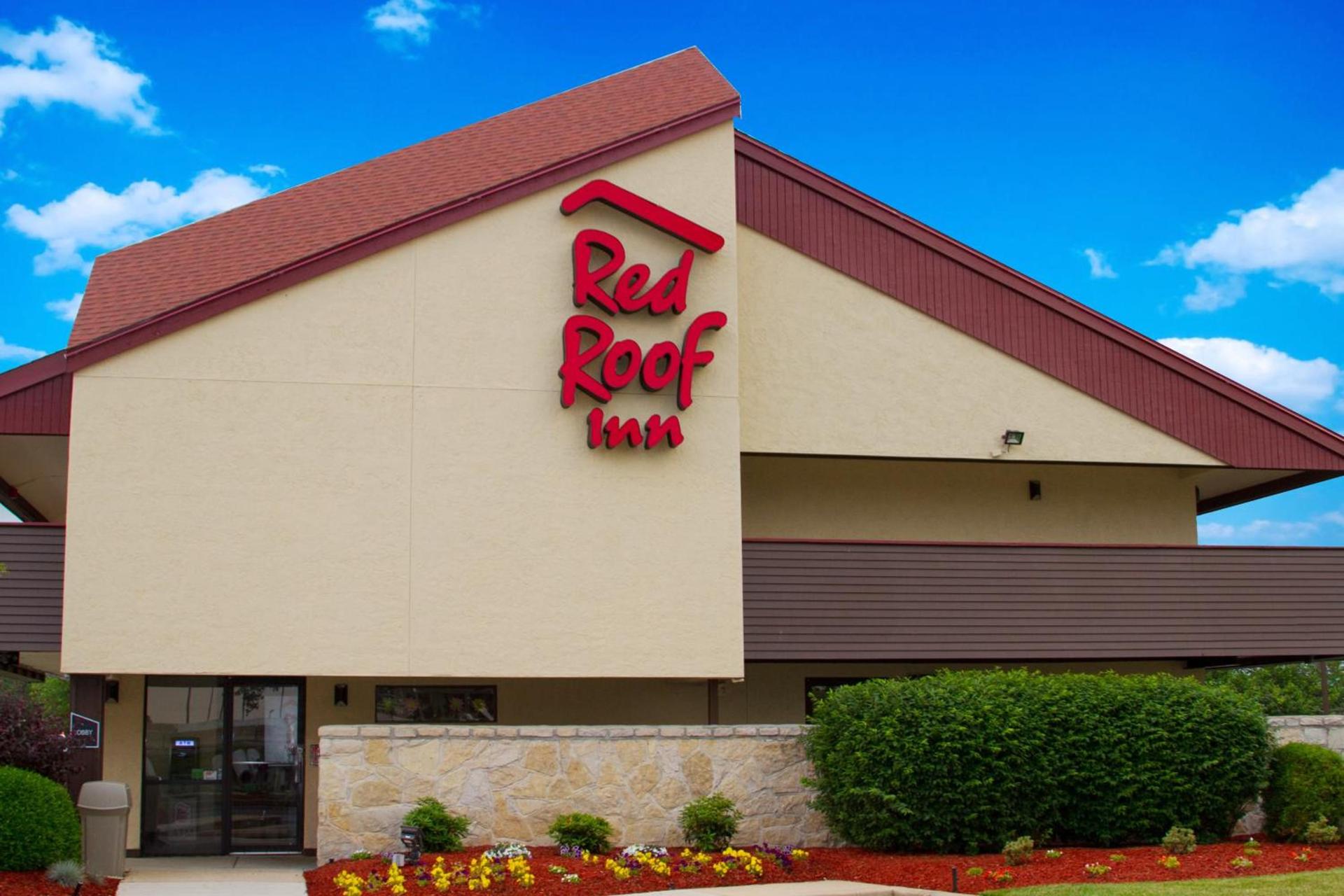 Red Roof Inn Aberdeen photo 2