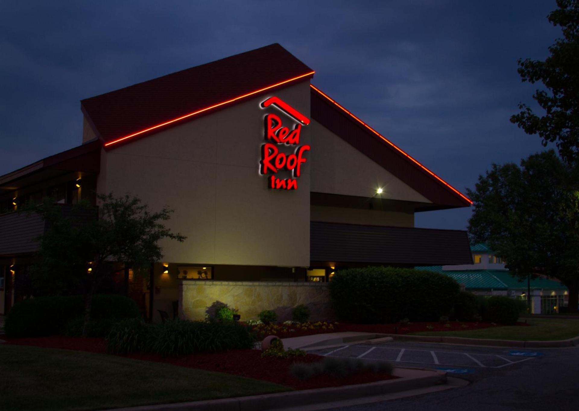 Red Roof Inn Aberdeen photo 4