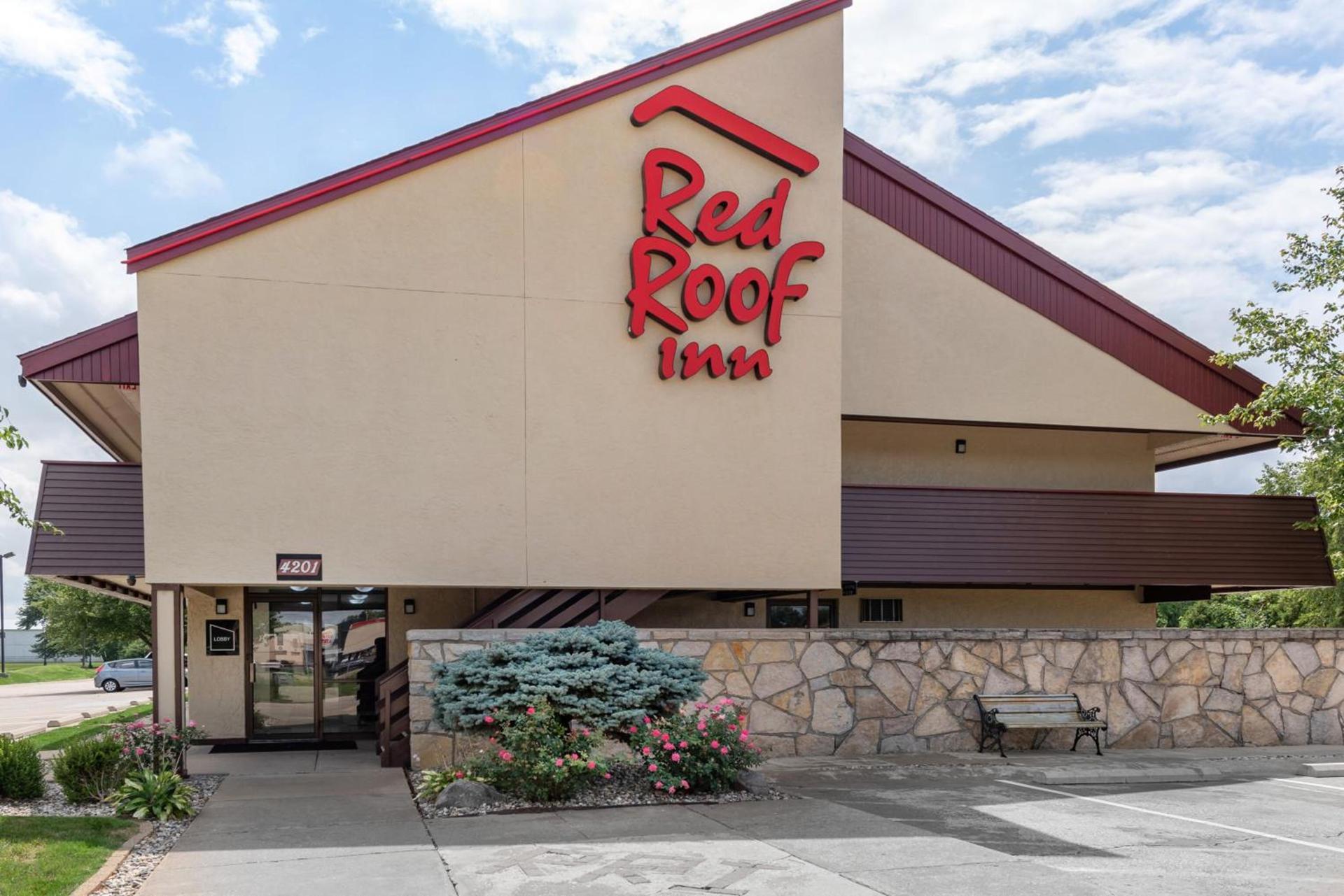 Red Roof Inn Lafayette - Purdue University photo 2