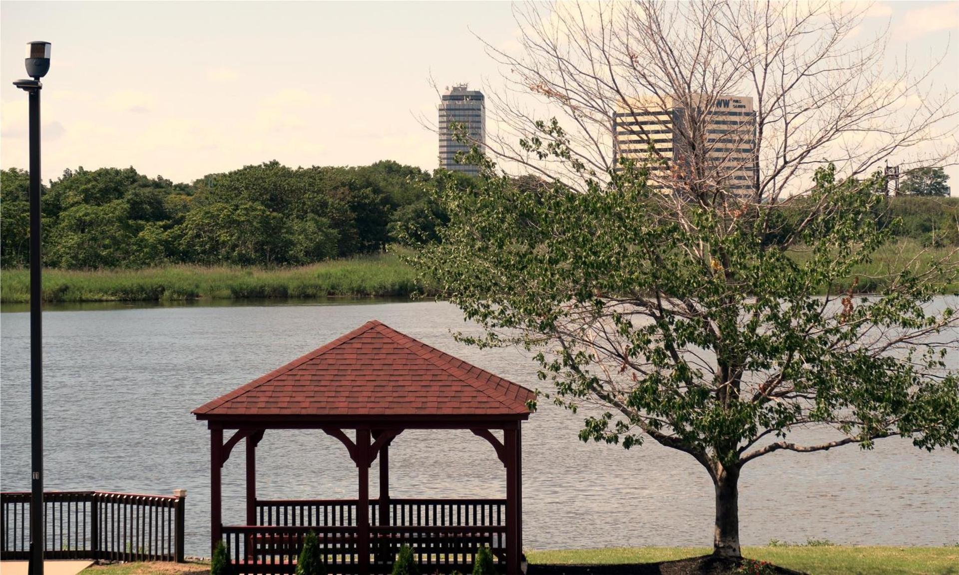 Red Roof Inn PLUS+ Secaucus - Meadowlands photo 7