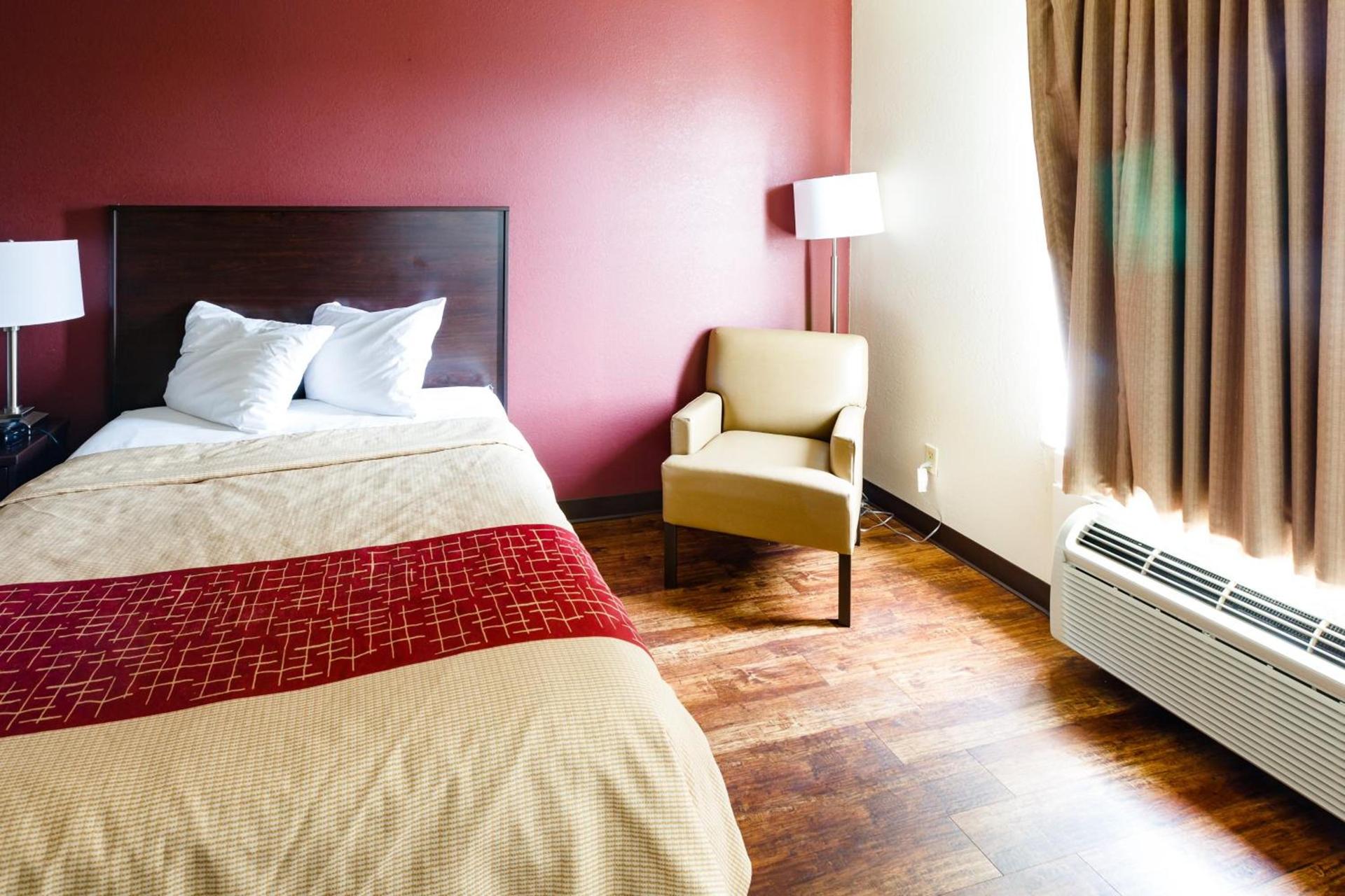 Red Roof Inn PLUS+ Danville, KY photo 18