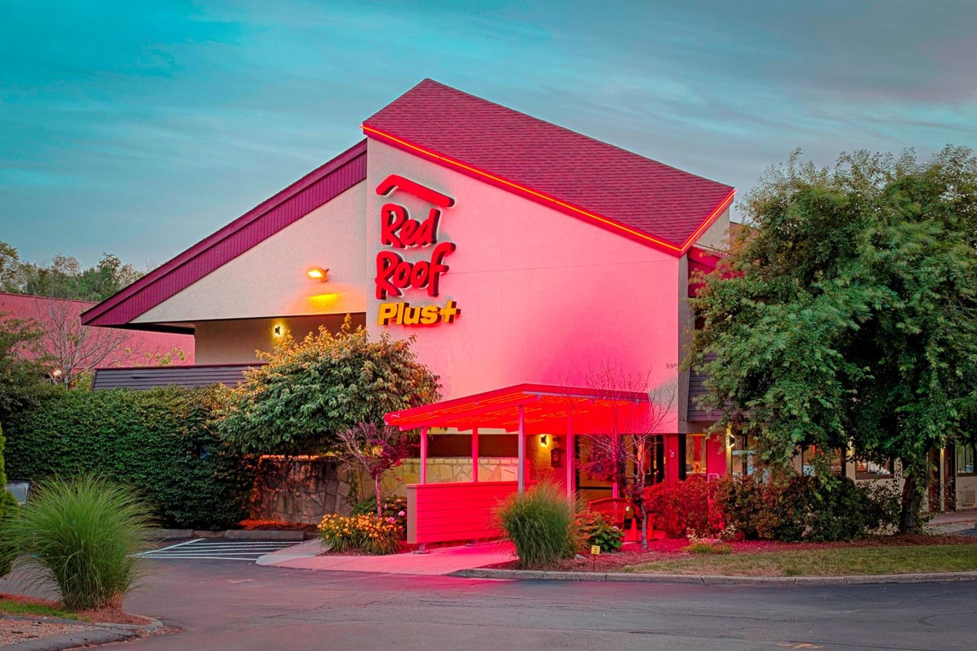 Red Roof Inn PLUS+ West Springfield photo 3