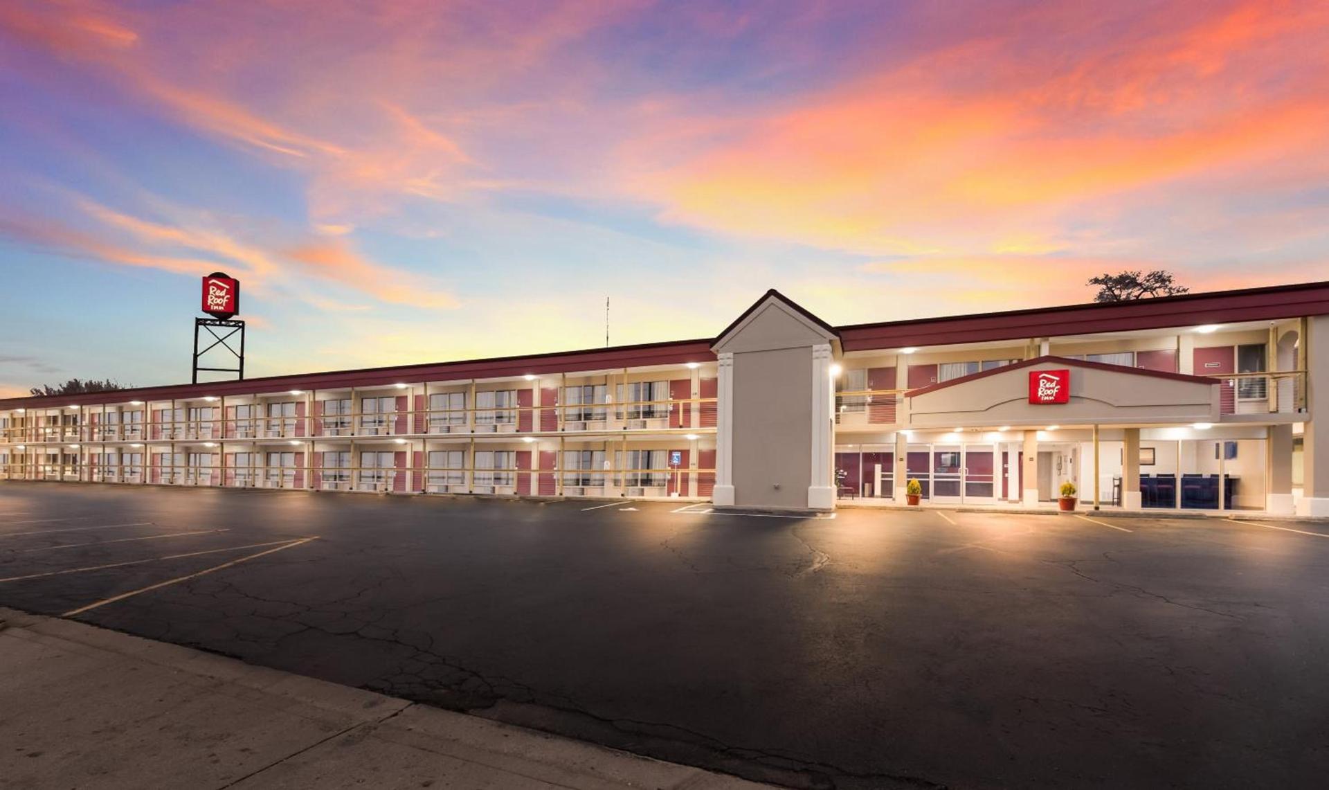 Red Roof Inn Dayton - Moraine/U of Dayton photo 9