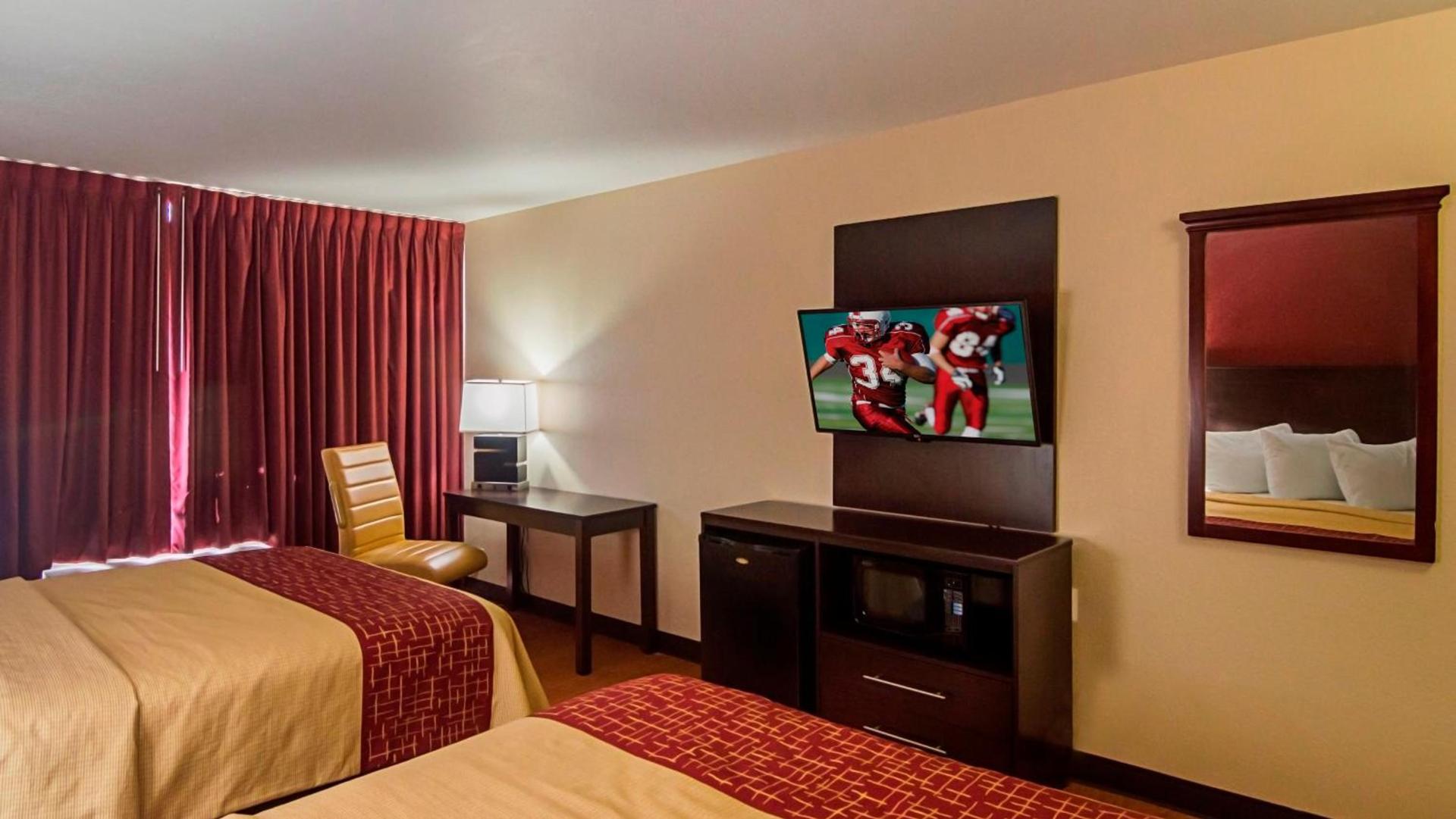 Red Roof Inn Lubbock photo 21