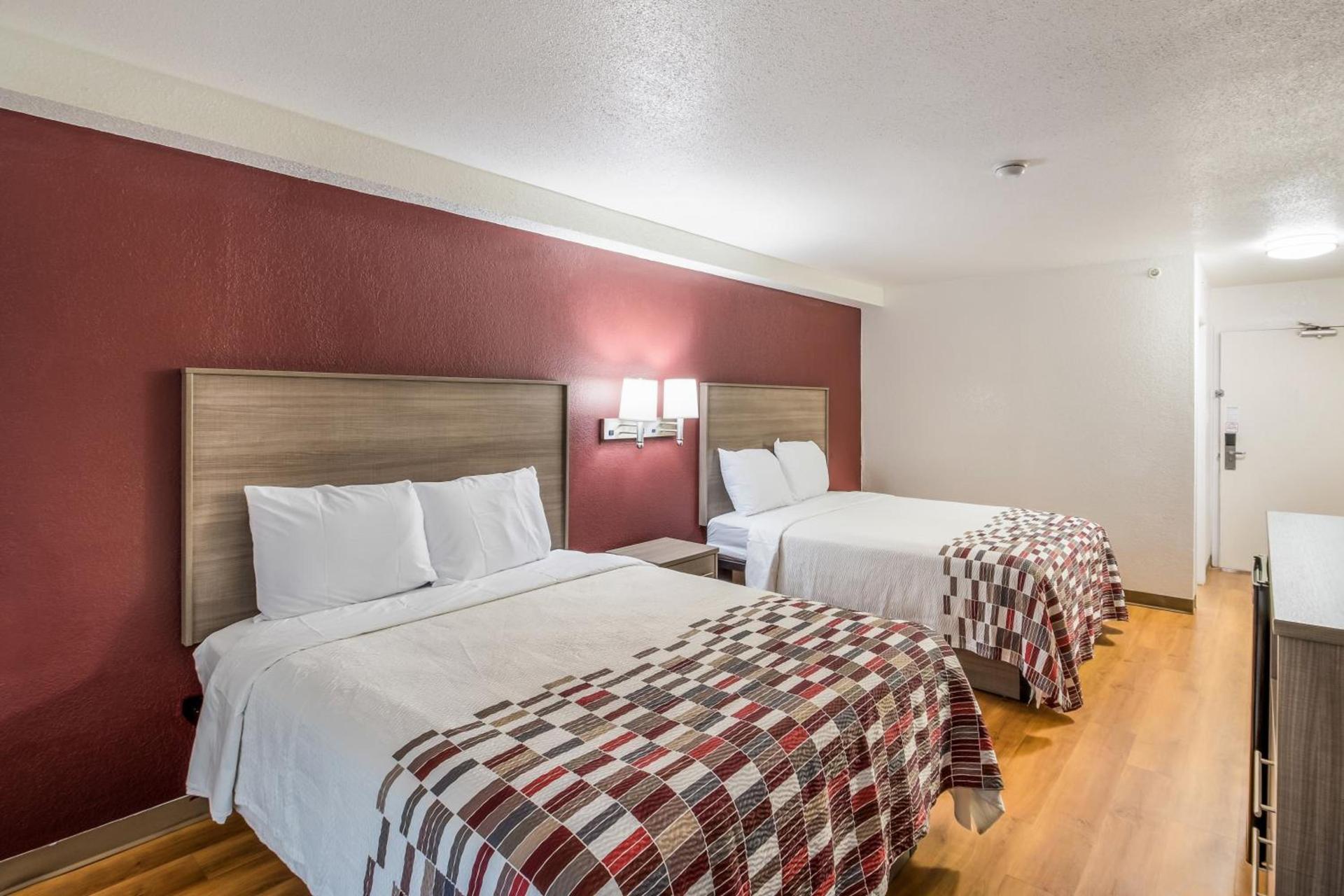 Red Roof Inn Rochester - Airport photo 15
