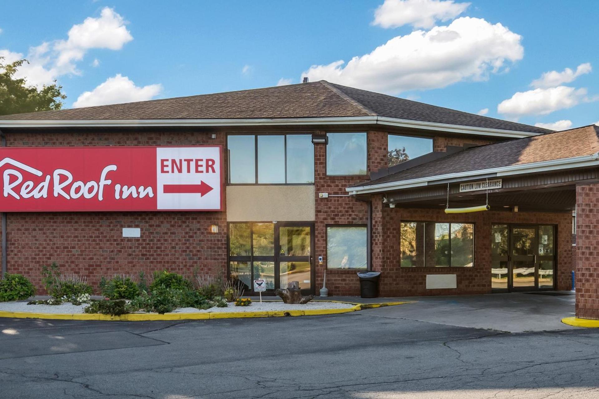 Red Roof Inn Rochester - Airport — hotel in Rochester