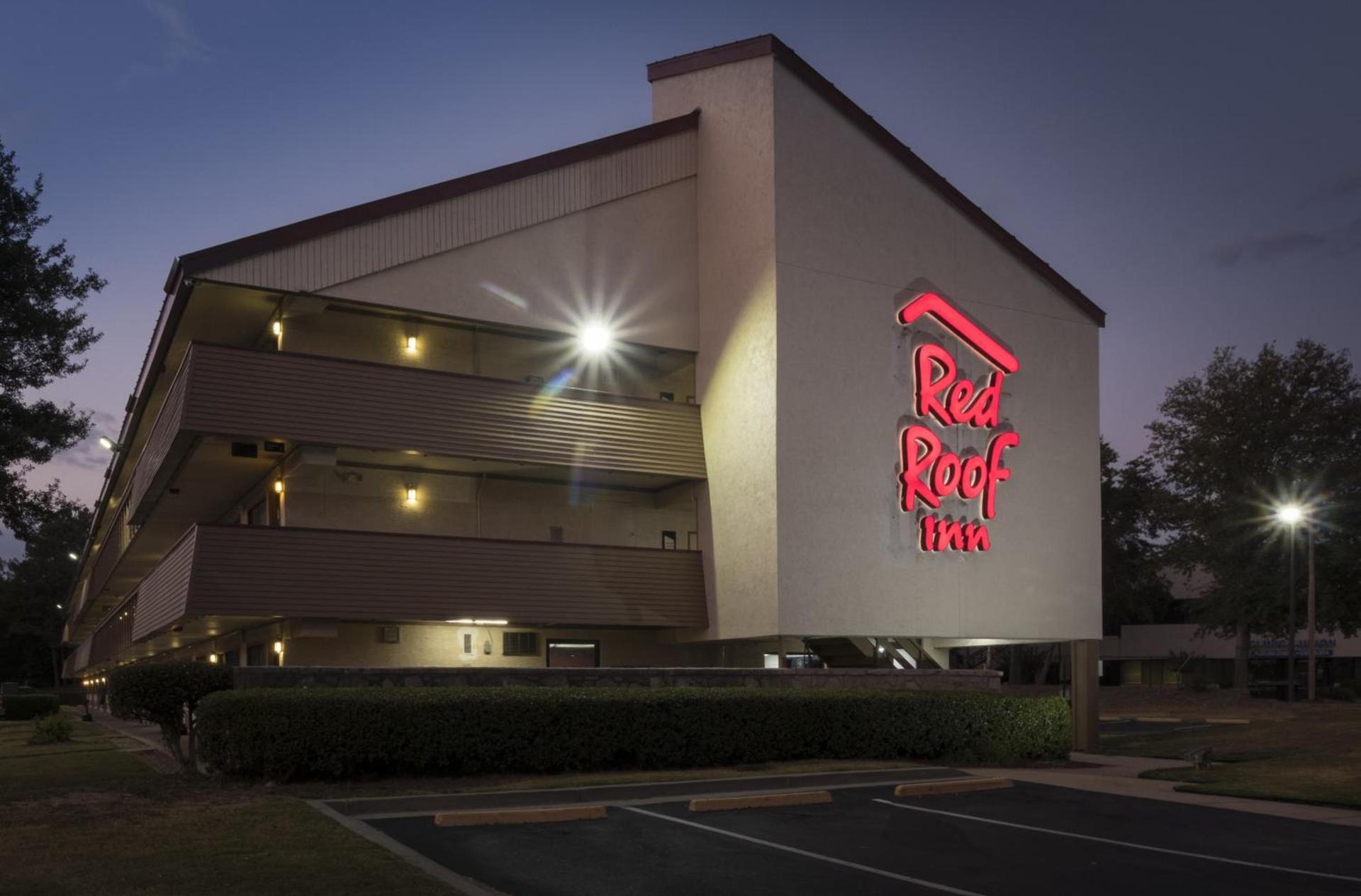 Red Roof Inn Atlanta-Norcross photo 3