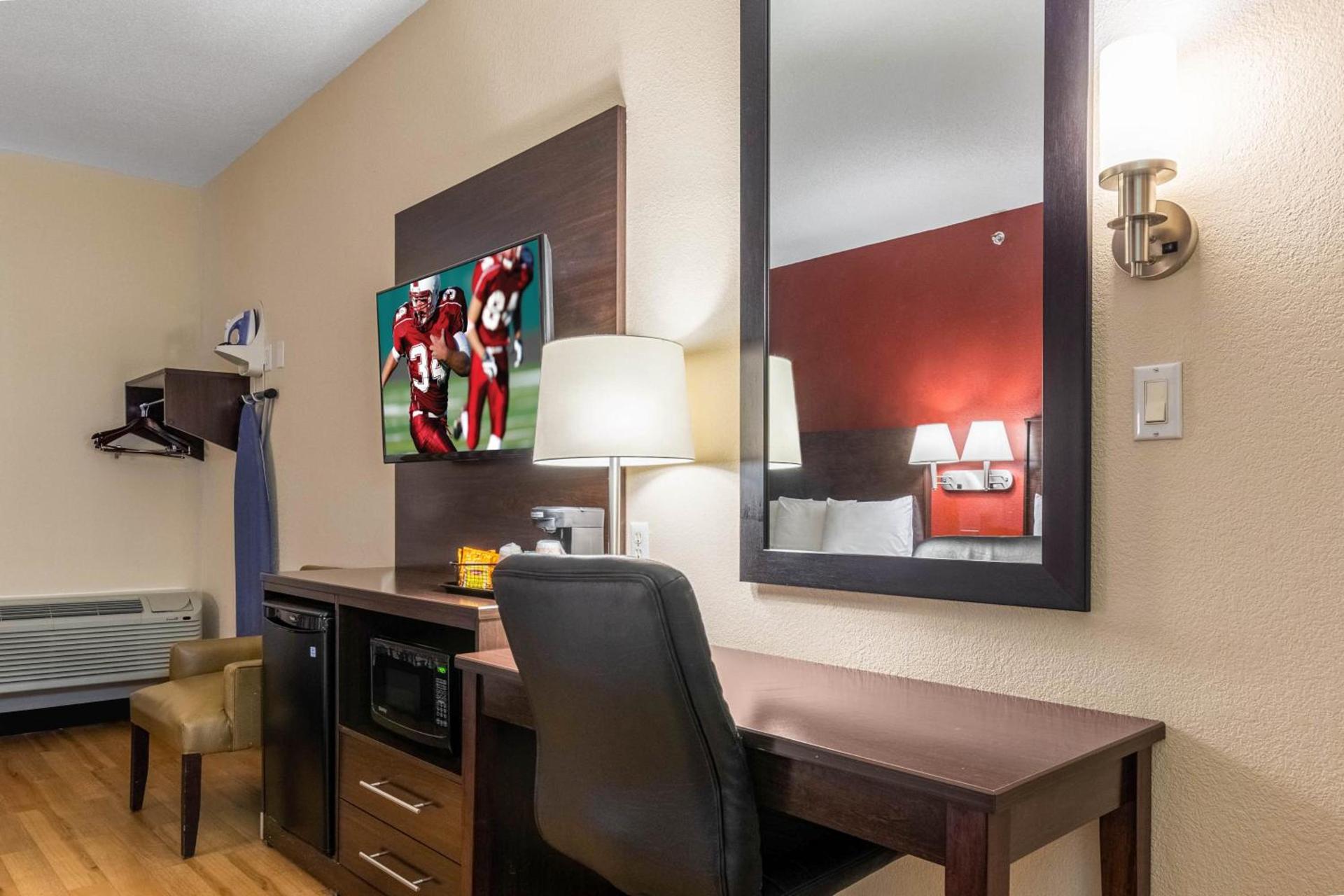 Red Roof Inn Georgetown, IN - Louisville West photo 38