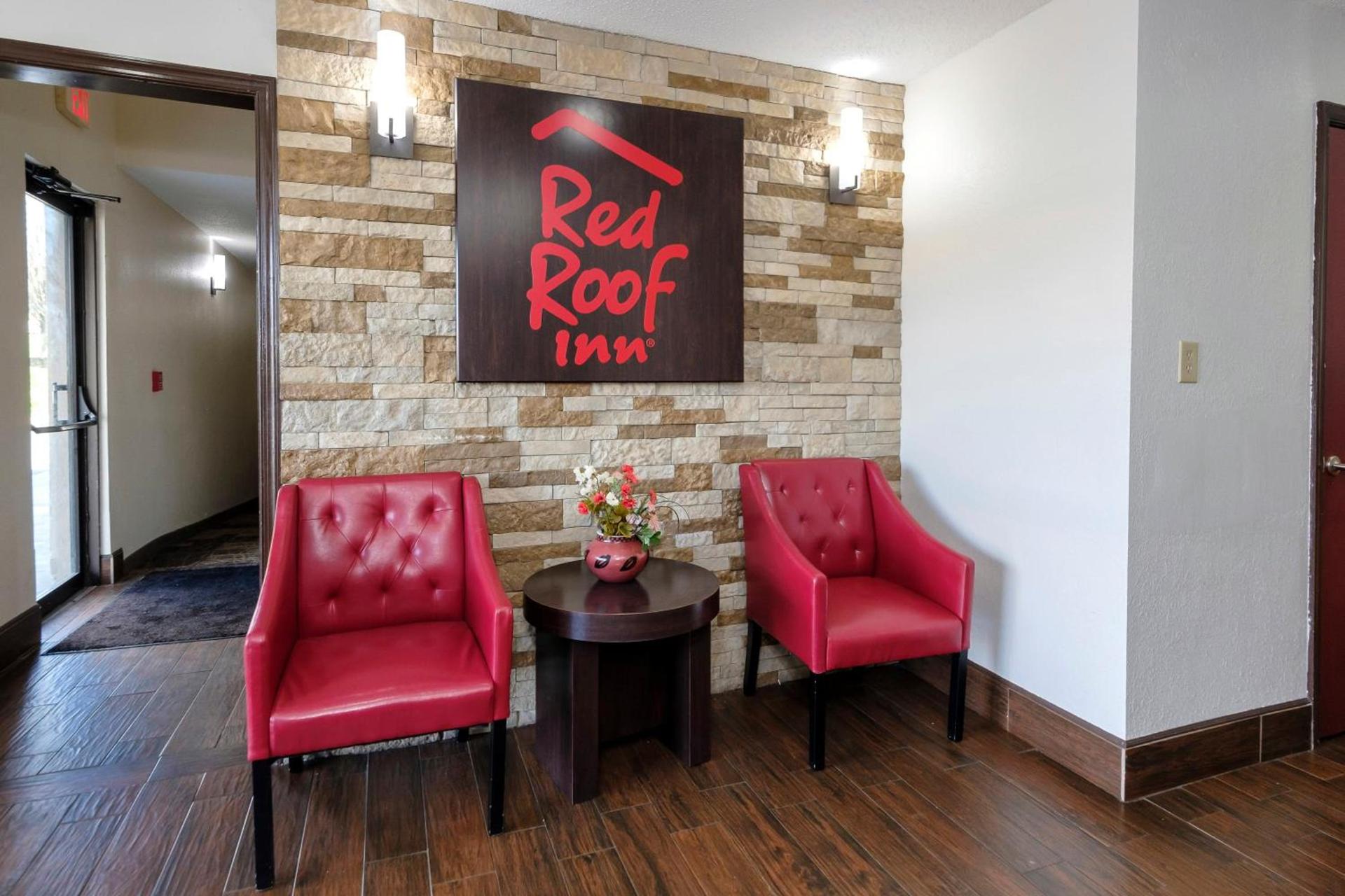 Red Roof Inn Culpeper photo 4