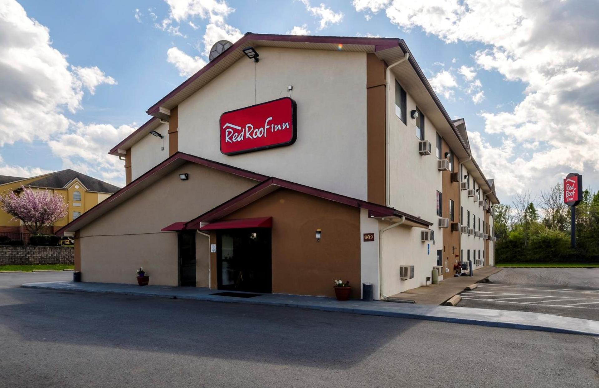 Red Roof Inn Culpeper photo 2