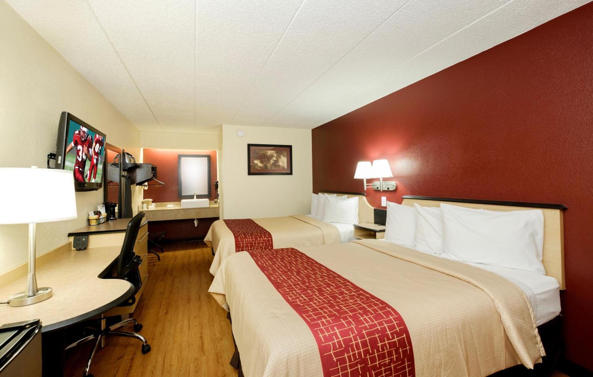 Red Roof Inn Columbus West - Hilliard photo 11