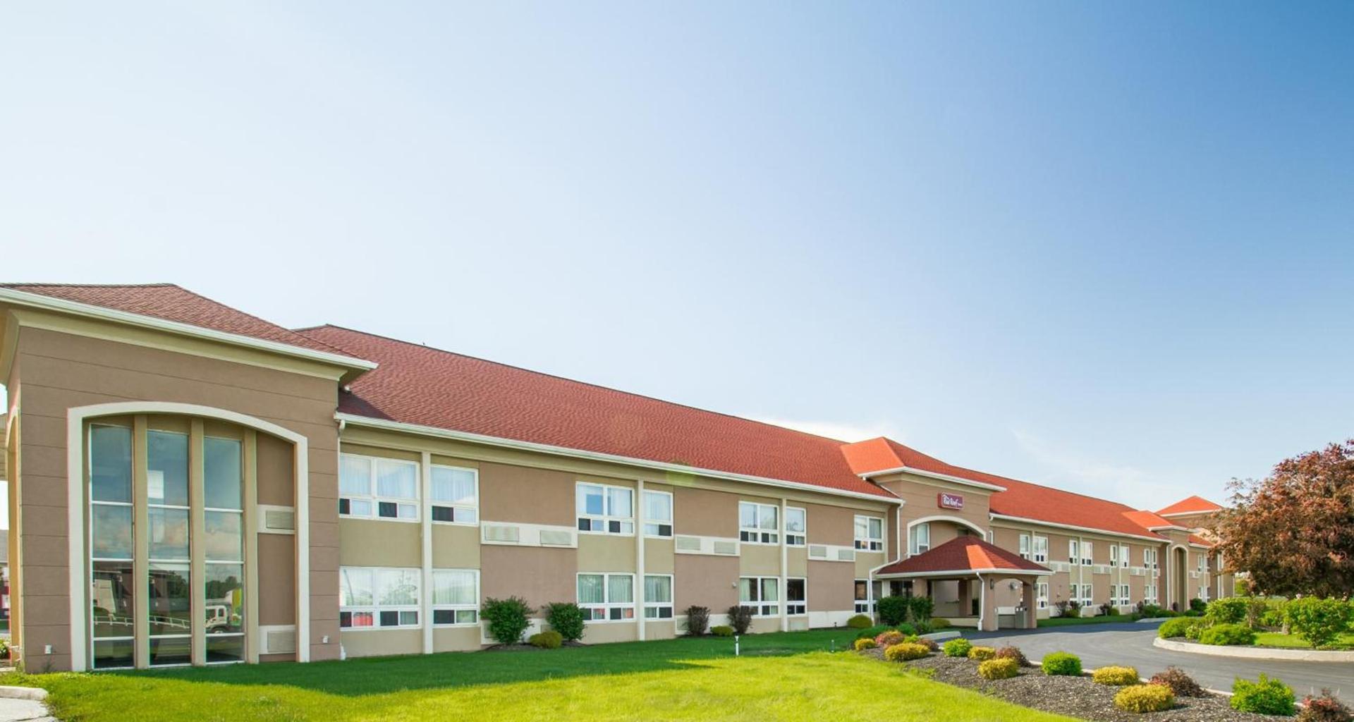 Red Roof Inn Batavia photo 3