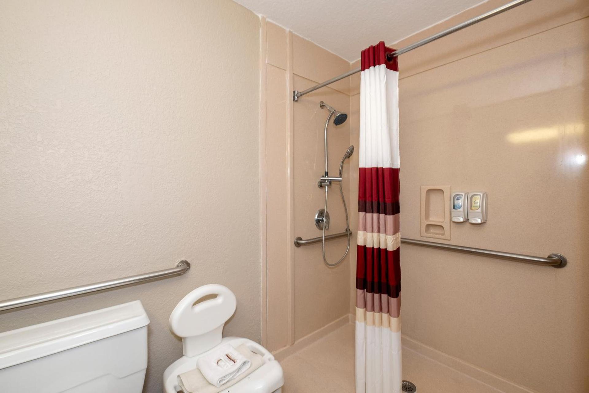 Red Roof Inn PLUS+ St. Augustine photo 39