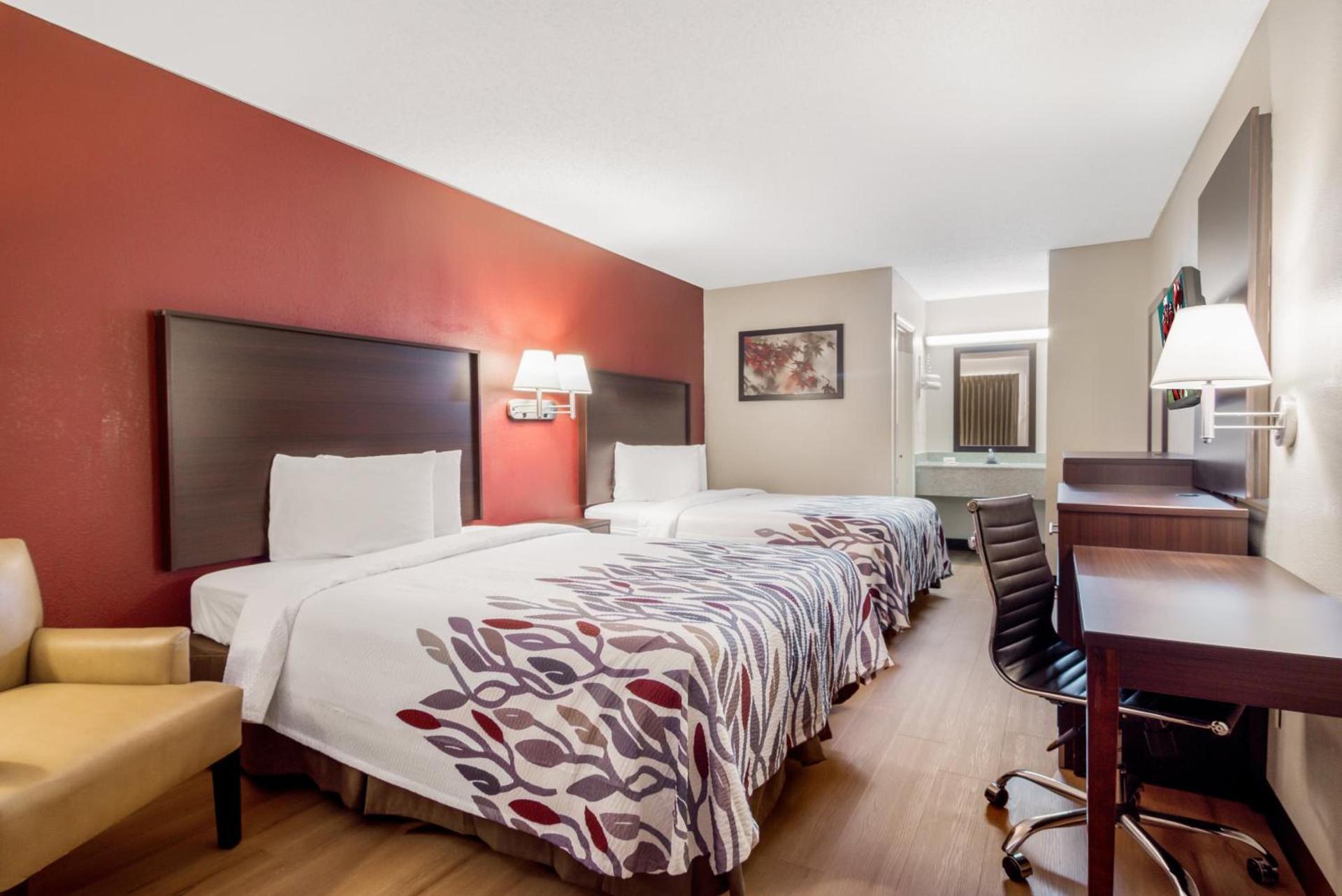 Red Roof Inn Acworth - Emerson - LakePoint South photo 13