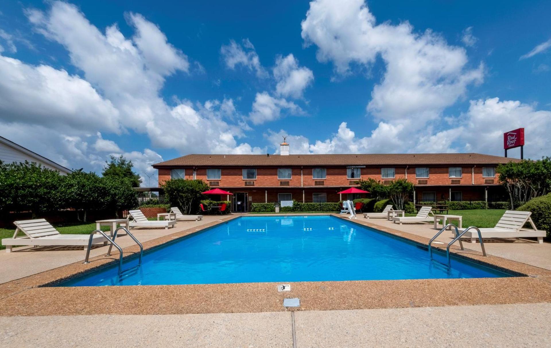 Red Roof Inn Meridian photo 10