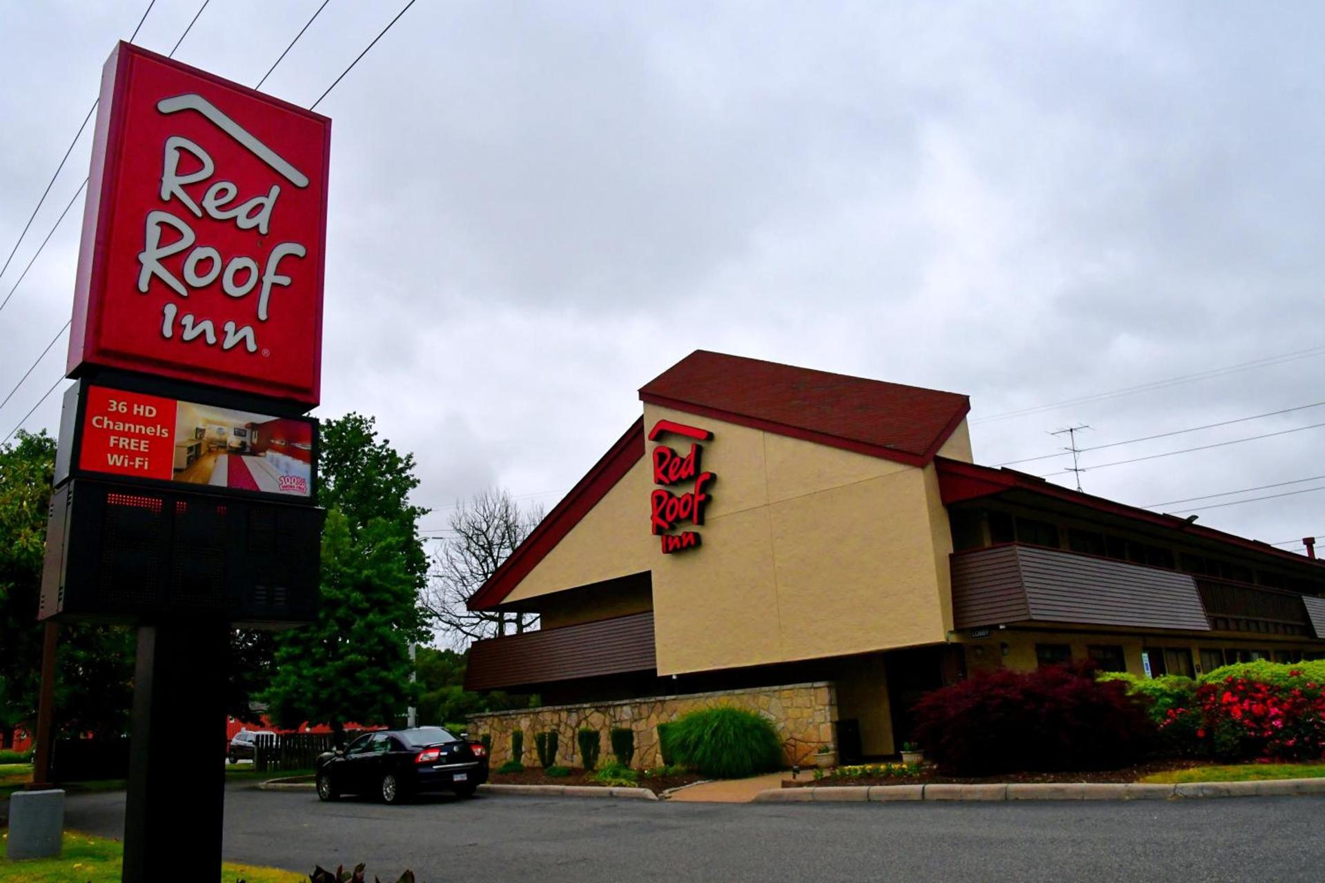 Red Roof Inn Richmond South photo 3