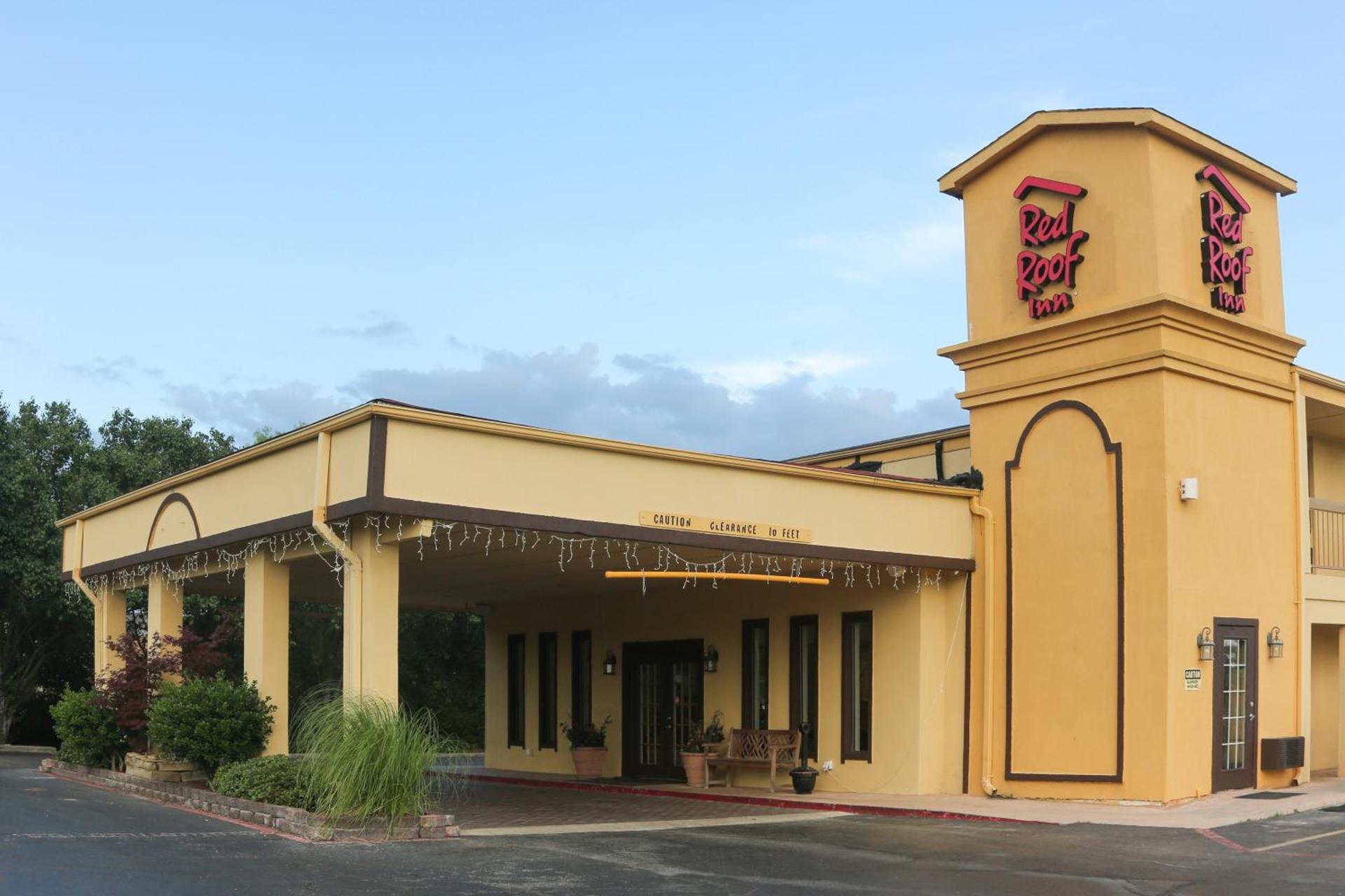Red Roof Inn Ardmore photo 1