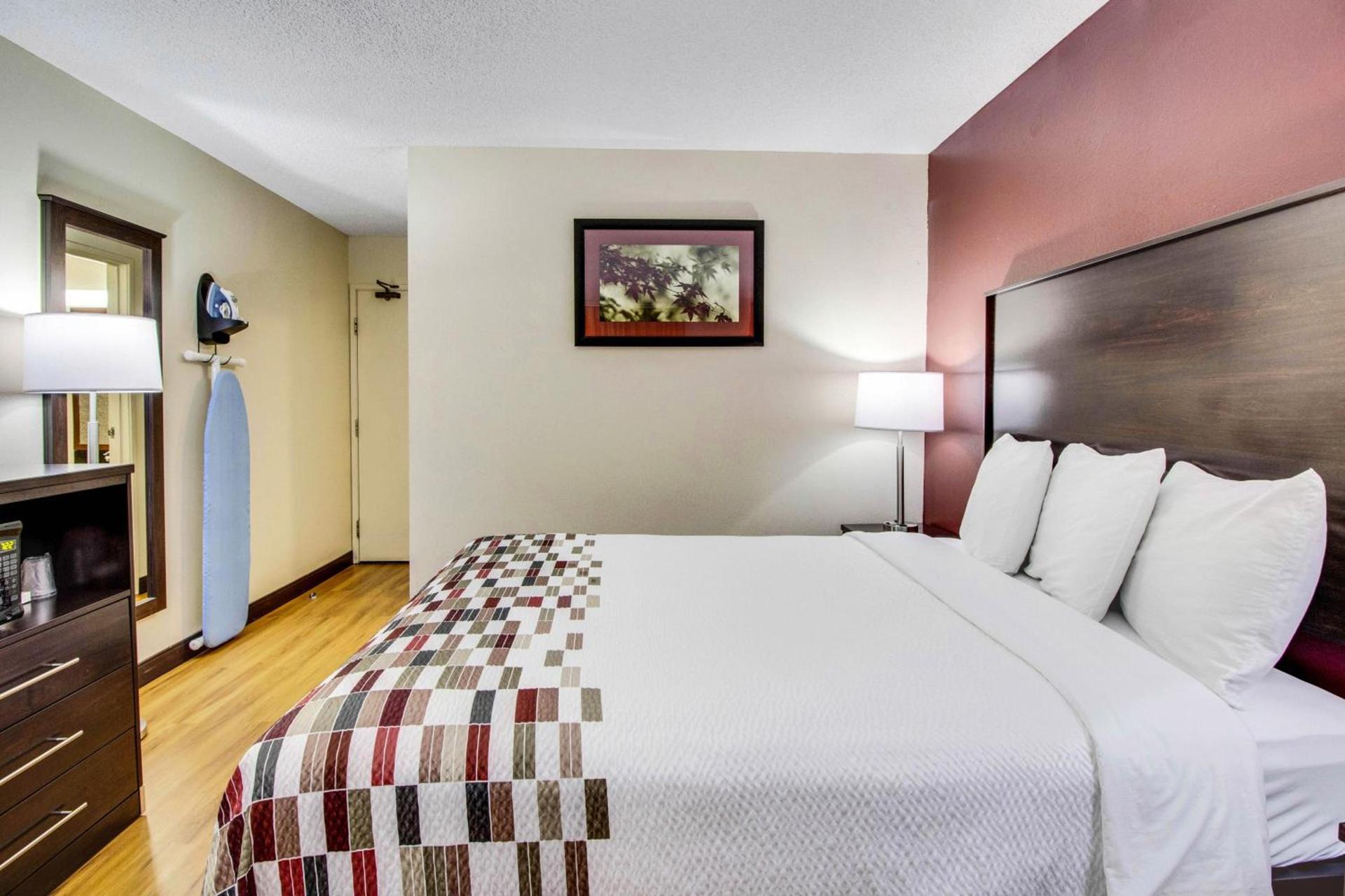 Red Roof Inn Franklin, KY photo 26