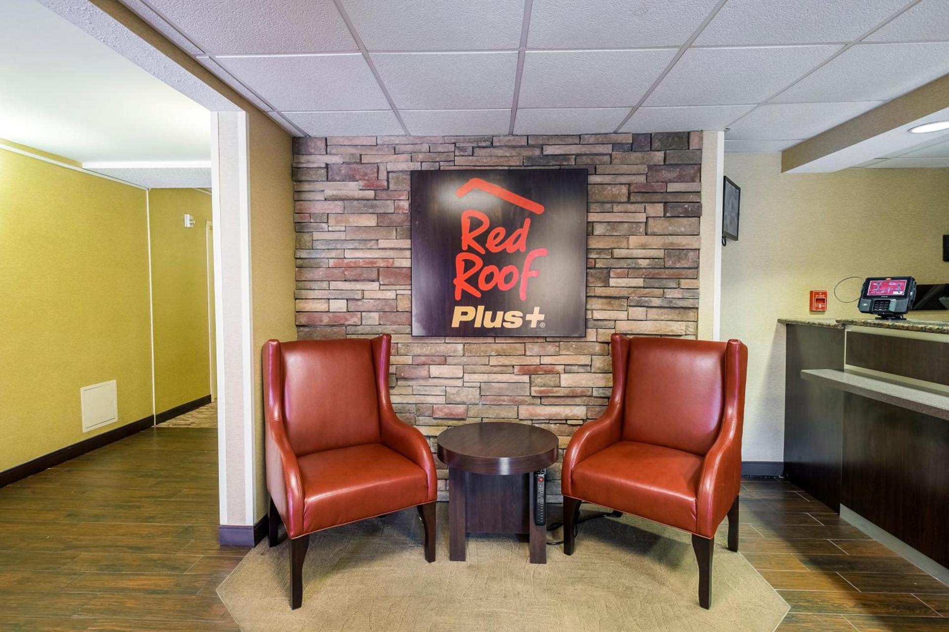 Red Roof Inn PLUS+ Boston - Woburn/ Burlington photo 3