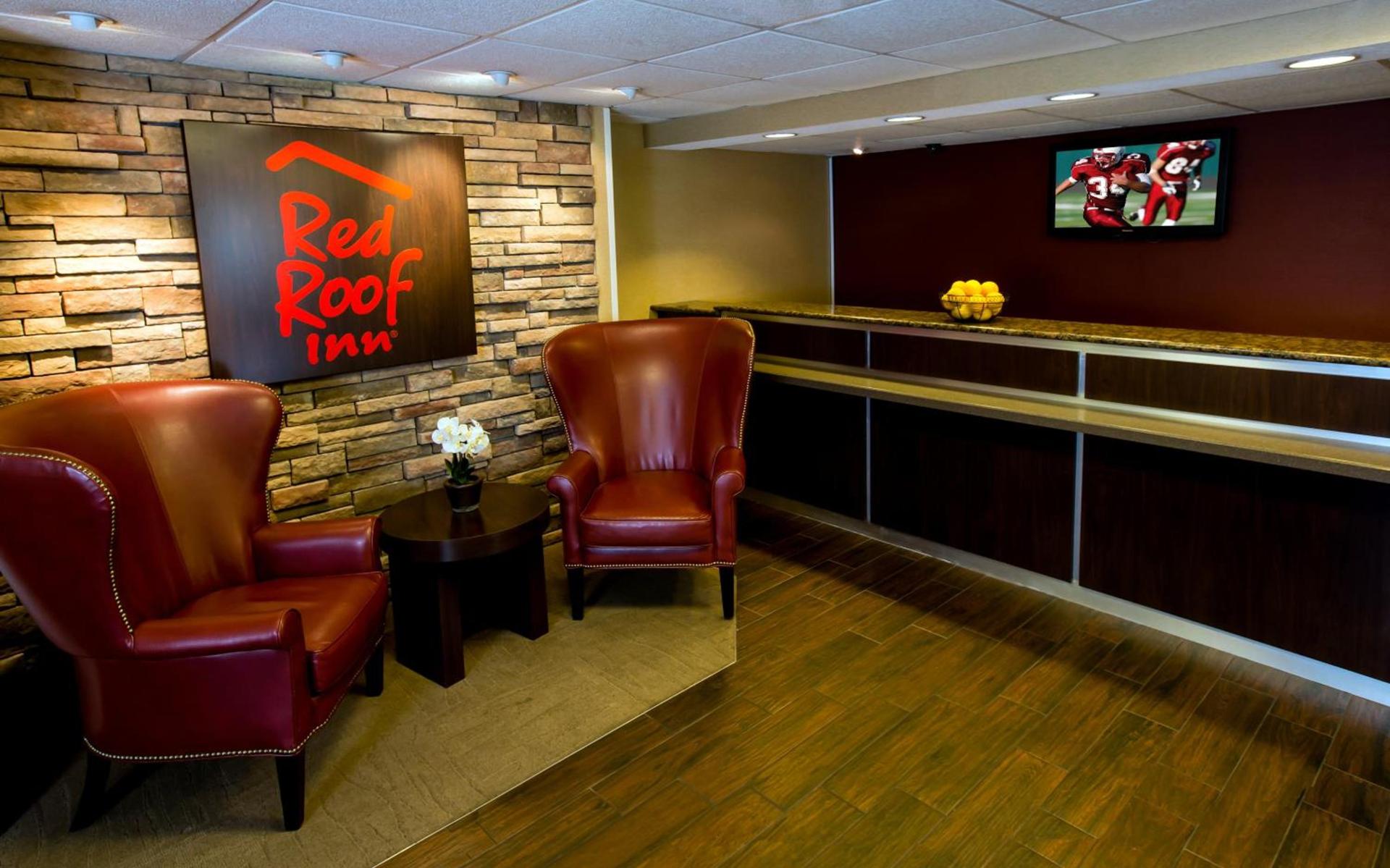 Red Roof Inn North Charleston Coliseum photo 2