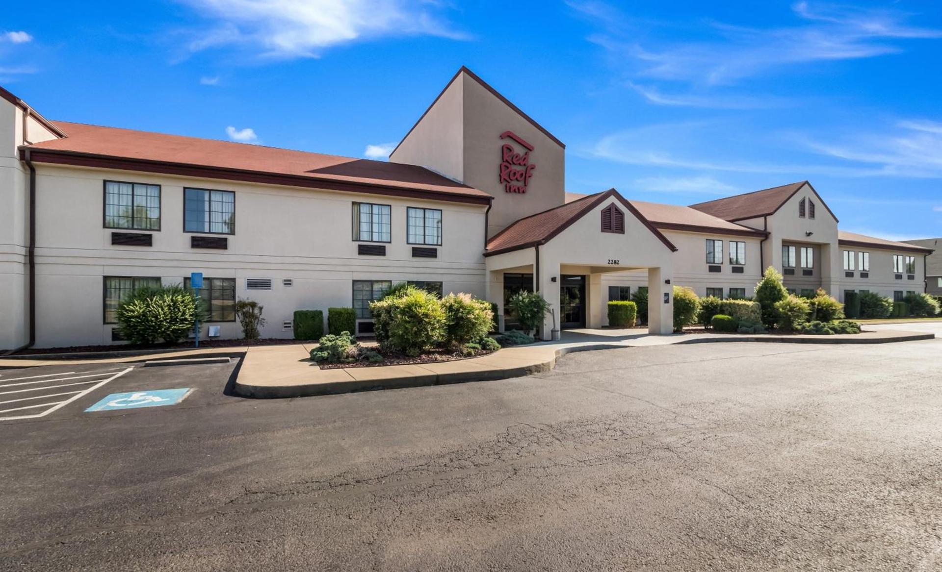 Red Roof Inn Murfreesboro photo 3