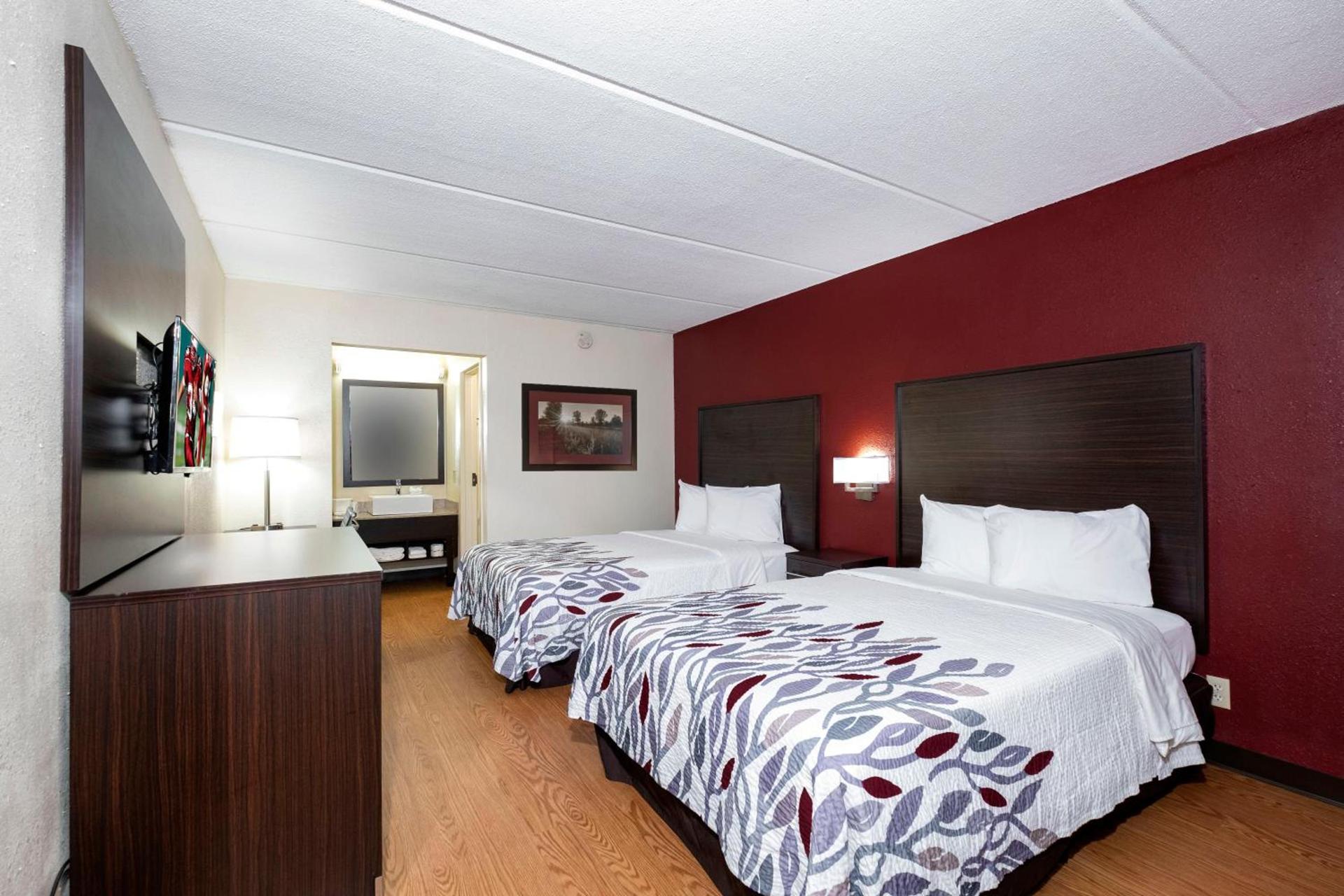 Red Roof Inn Kenly - I-95 photo 13