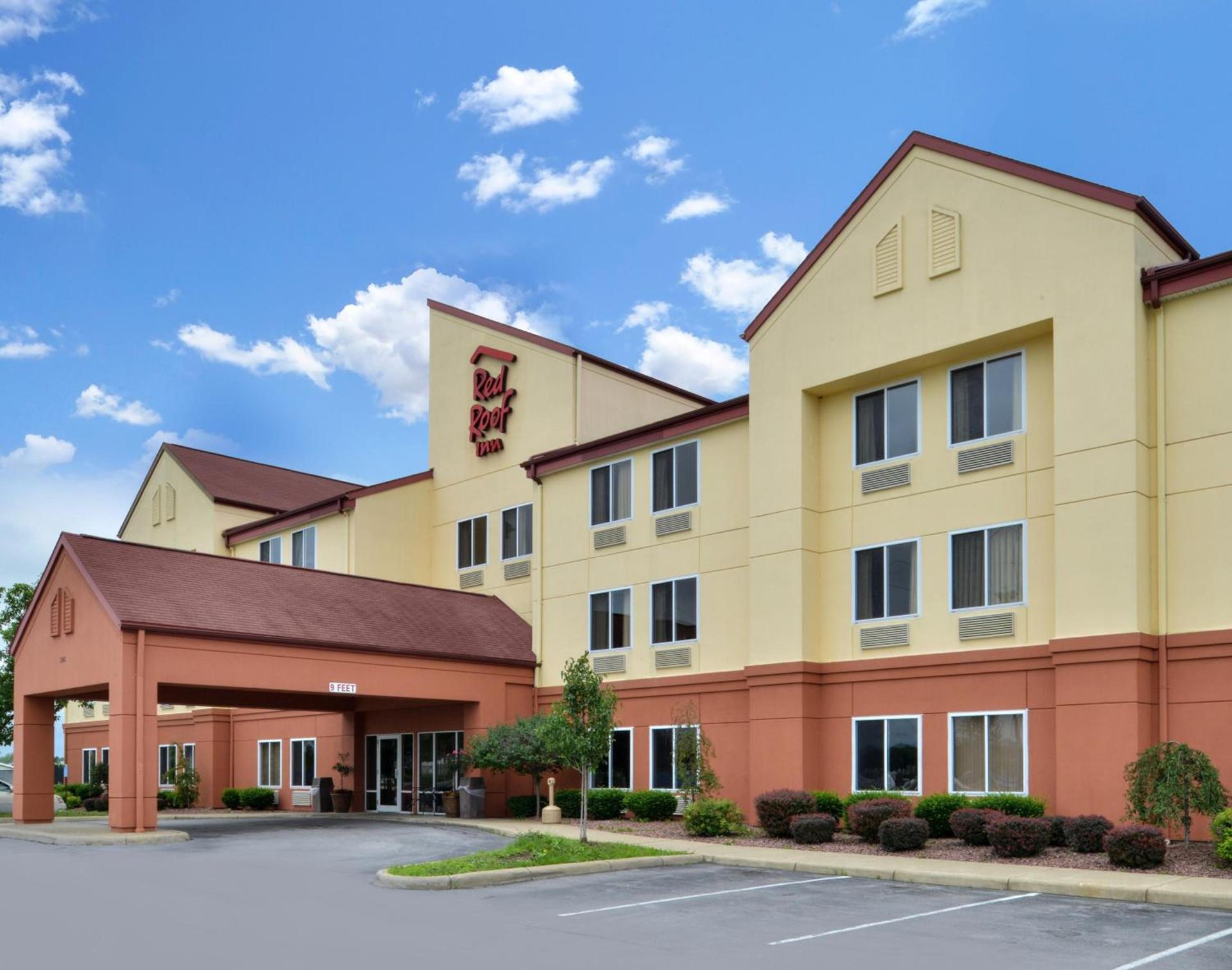 Red Roof Inn Clyde photo 1